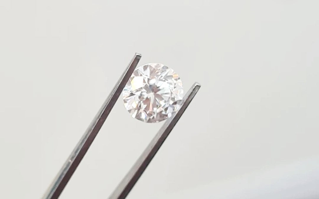 Lab Diamonds & Platinum Engagement Rings