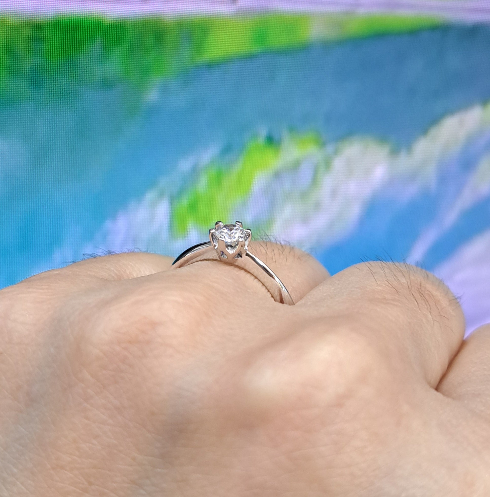 0.25 carats Engagement Ring