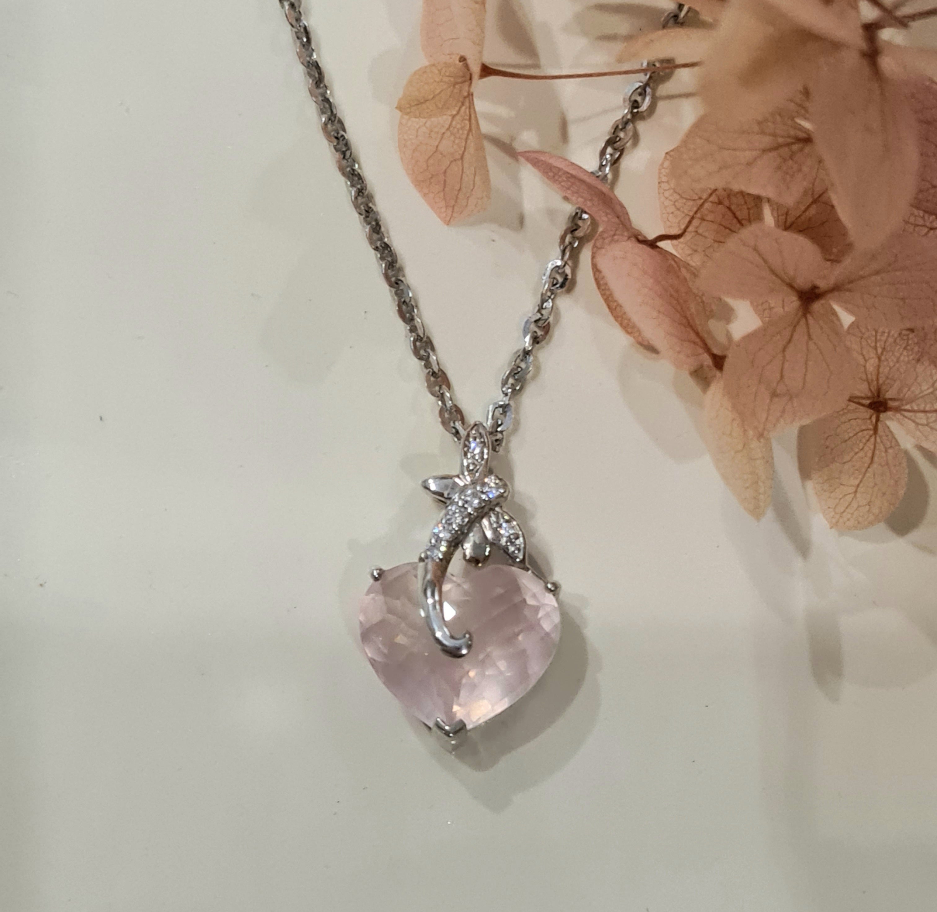 Heart shape Natural Rose Quartz Pendant