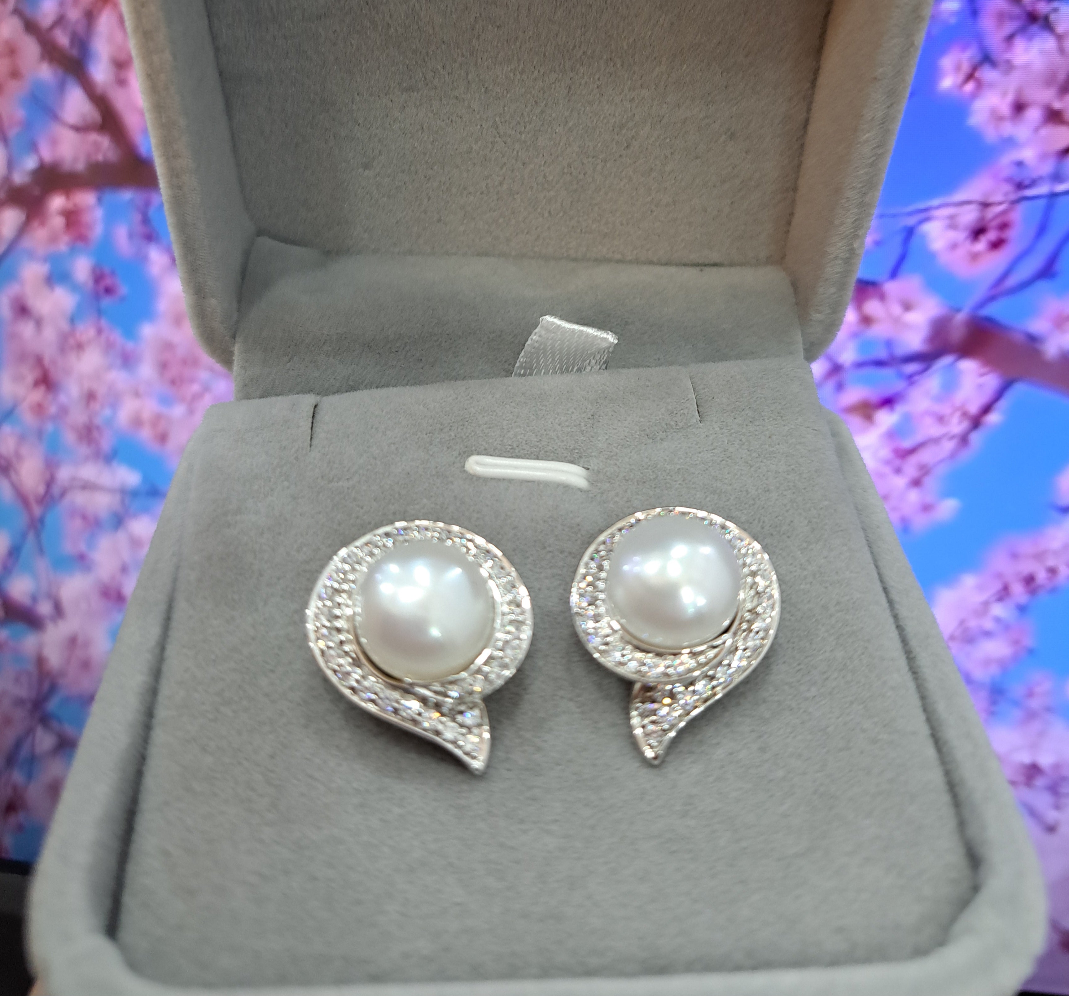 Elegance Pearl with Simulated Diamond Earrings