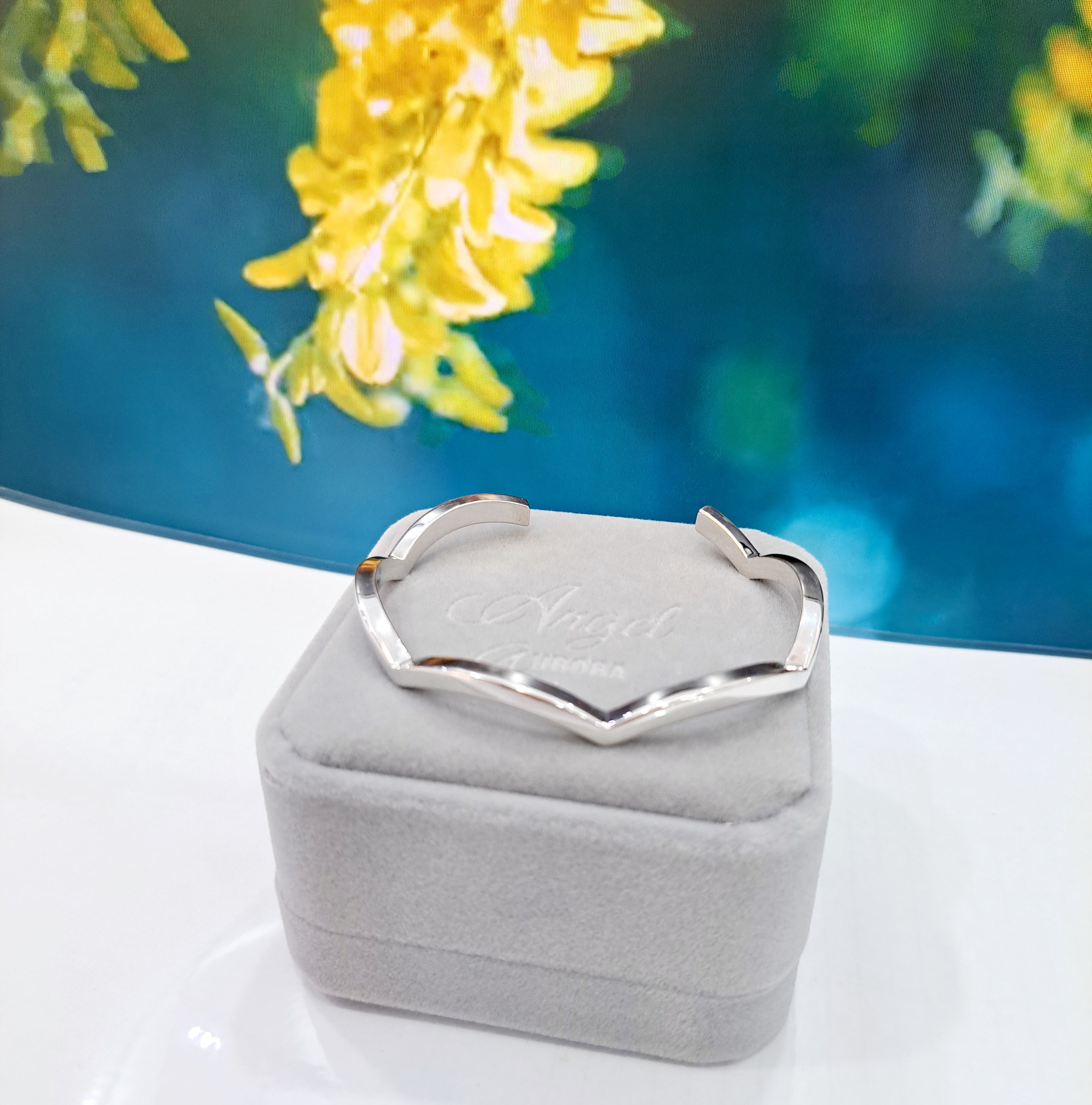 Cuff Design Bangle