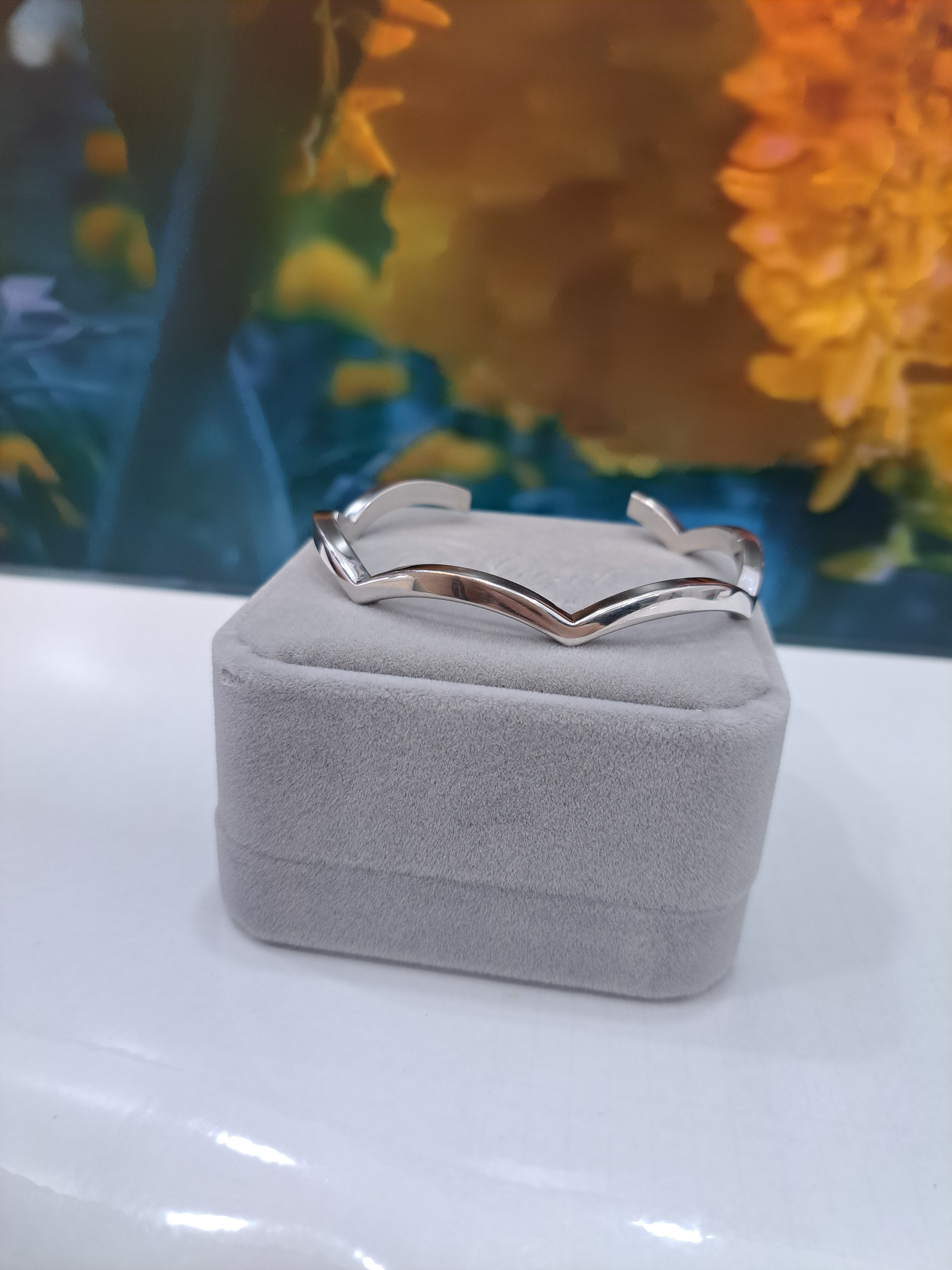 Cuff Design Bangle