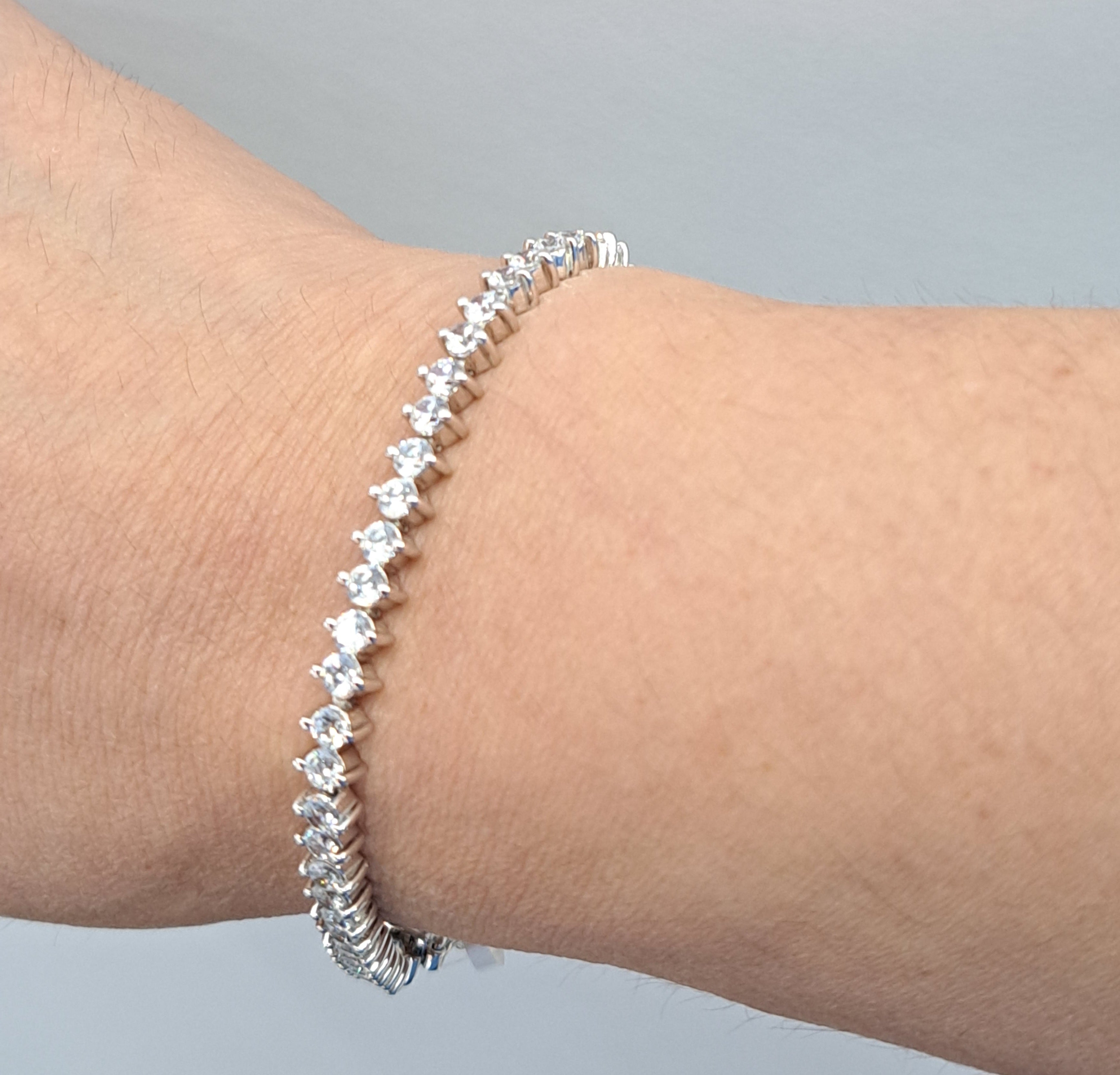 Lovely Simulated Diamond Bracelet