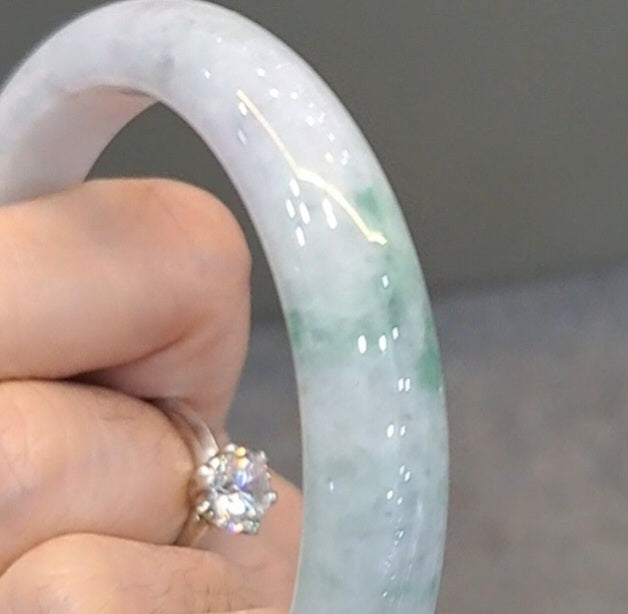 Jadeite Jade Bangle