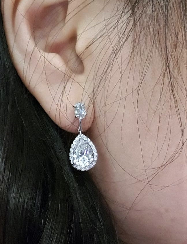 Dazzle Dangling Simulated Diamond Earrings