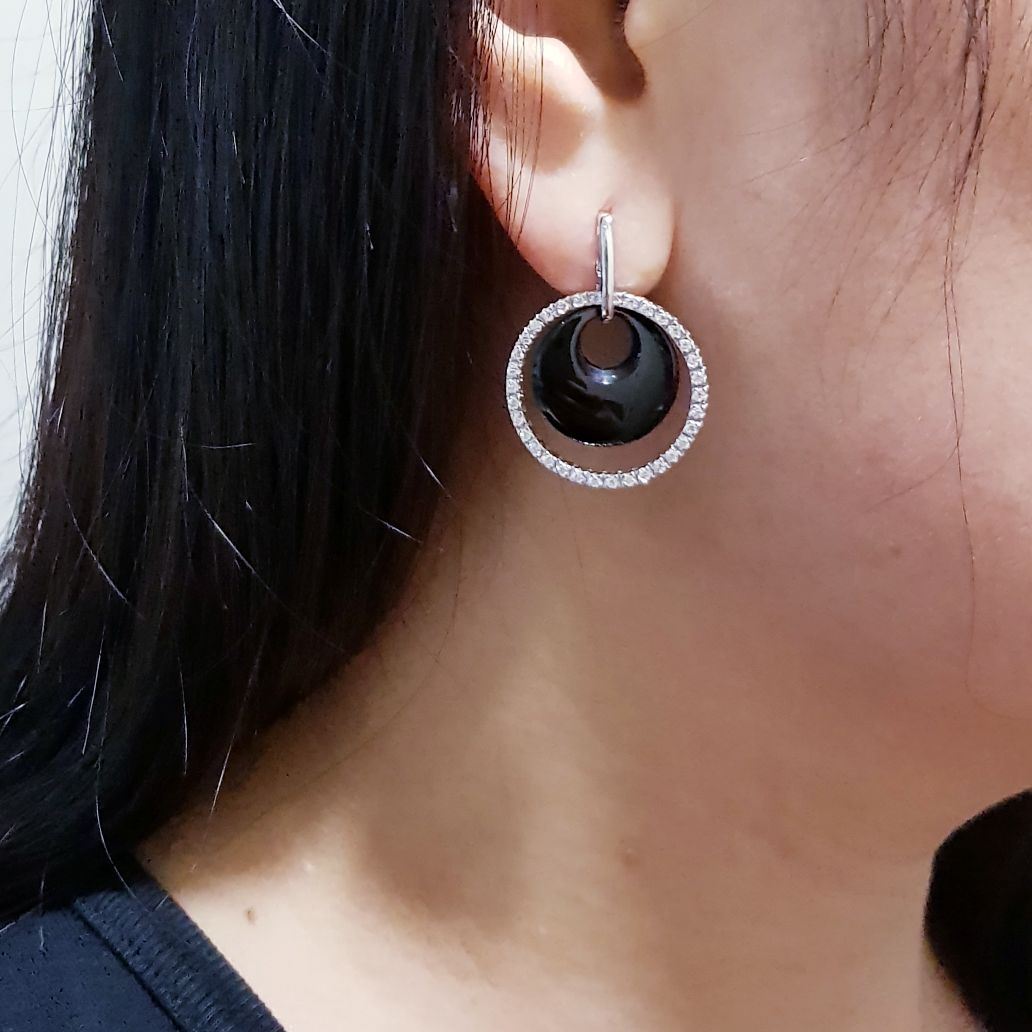 Onyx Earring