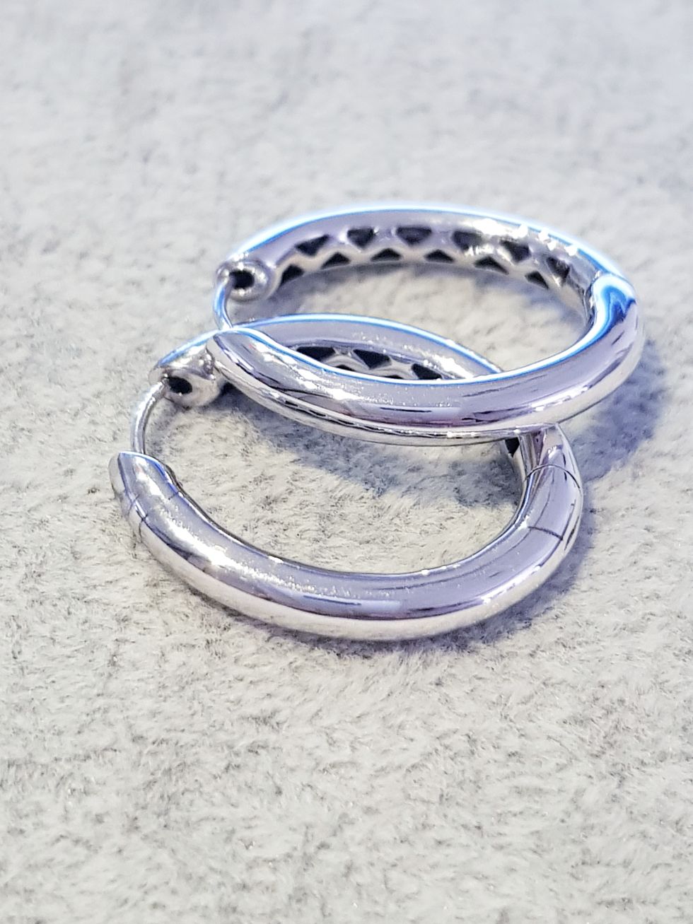 Classic Oval Hoop Earrings