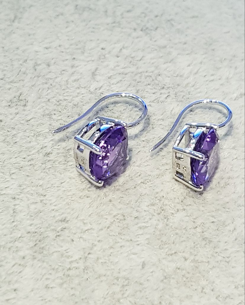 Classic Simulated Gems Earrings