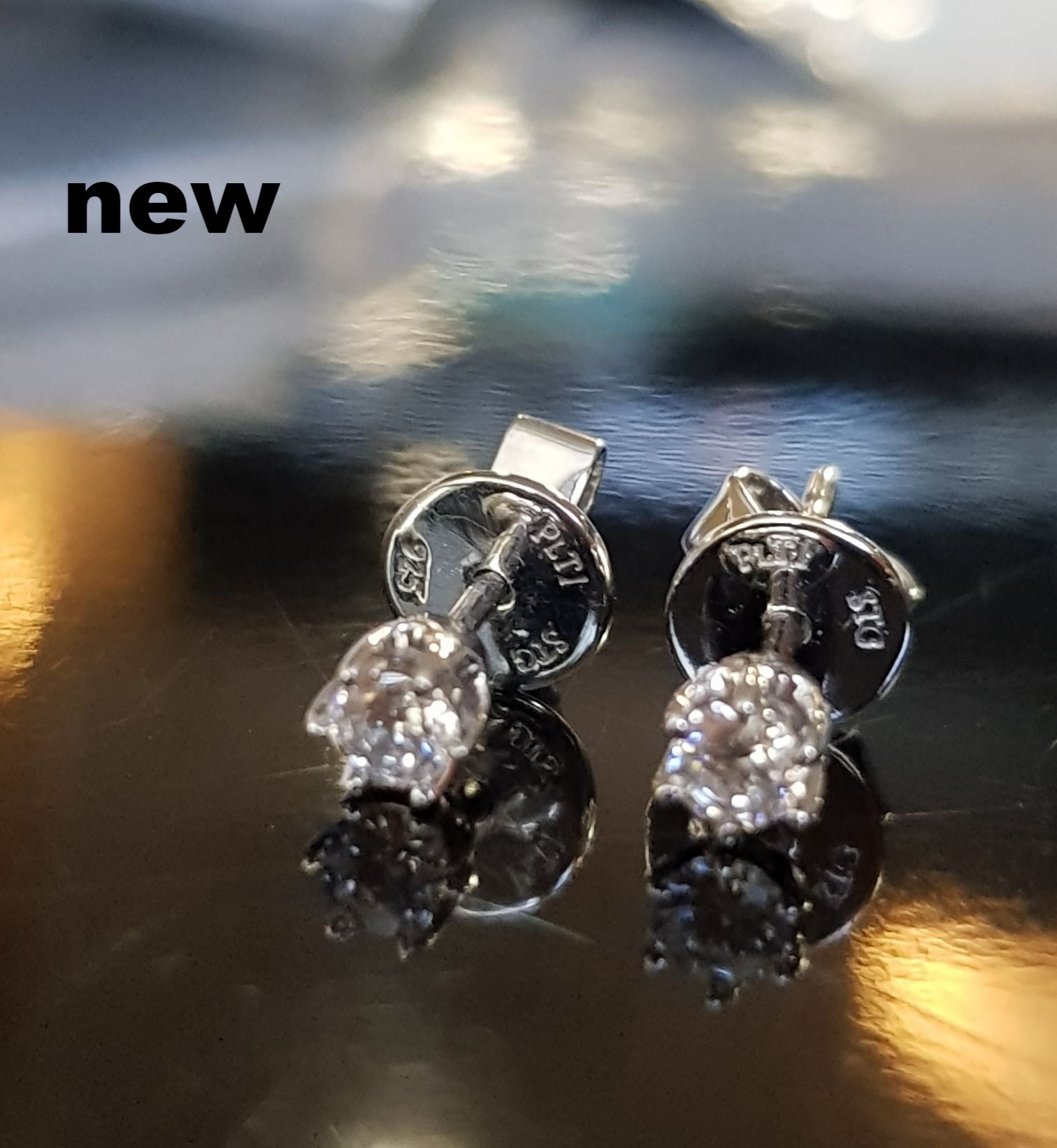 Everyday Diamond Simulants Earrings