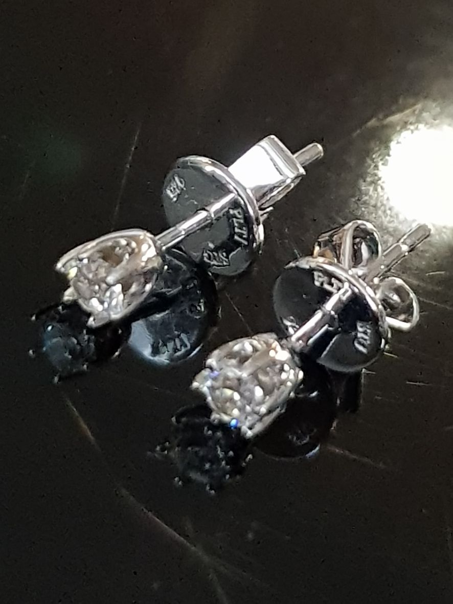 Everyday Diamond Simulants Earrings