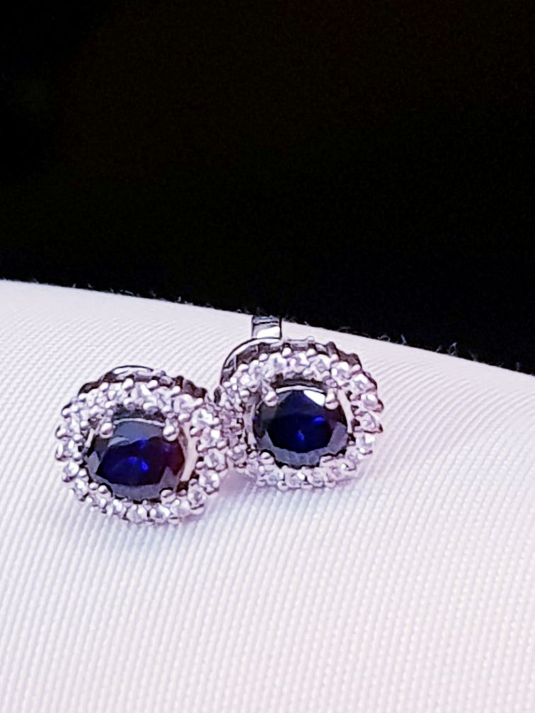 Halo Sapphire Oval Earring