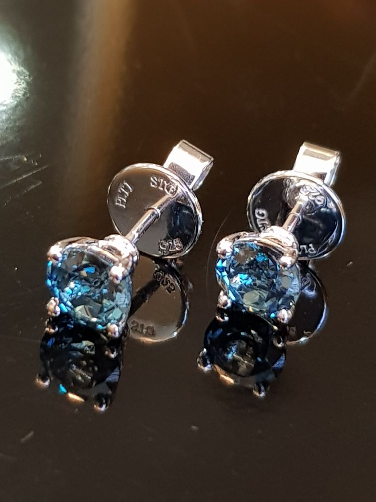 Detachable Blue Green Diamond Simulants Earrings