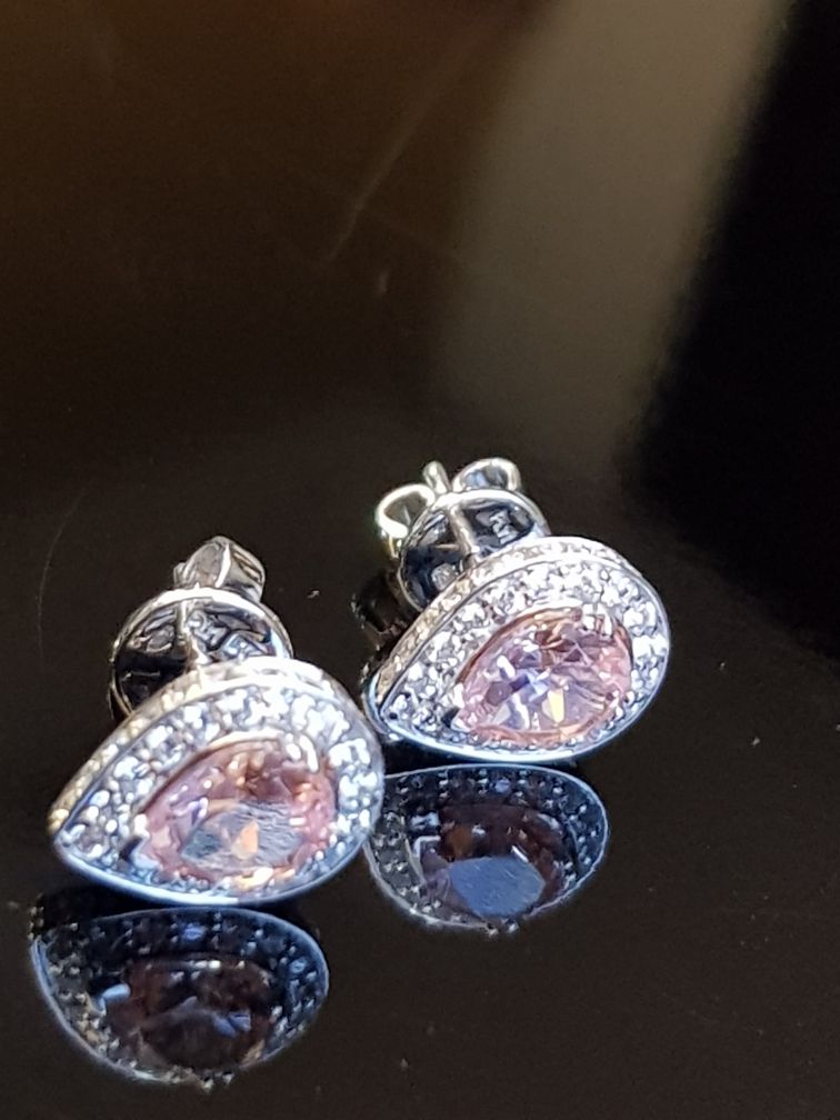 Halo Morganite Pear Shape Earring