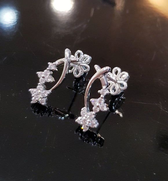 White Gold Floral Scintilli Earring