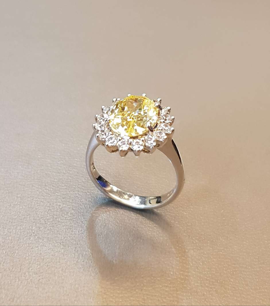 Kate Dazzle Canary Ring