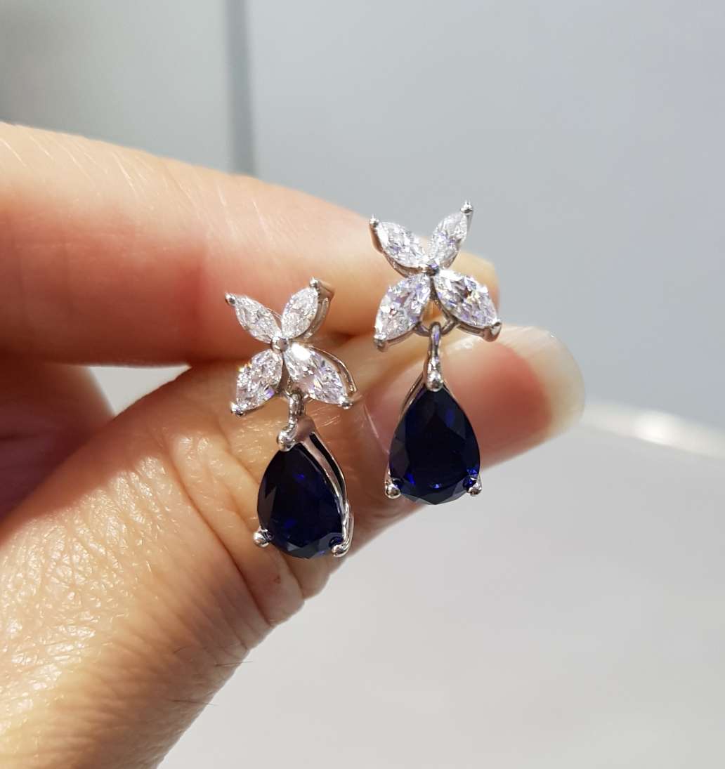 Sapphire Dangling Earrings