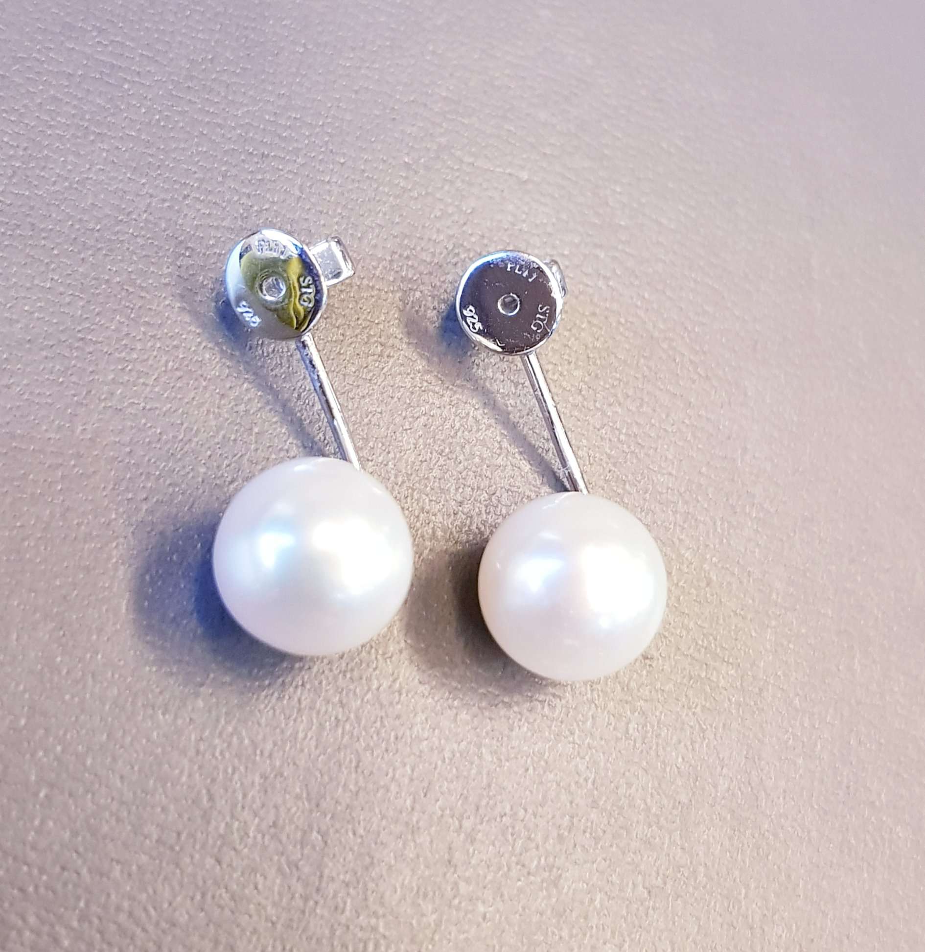 Elegant Diamond Simulants with Detachable Pearl Earrings