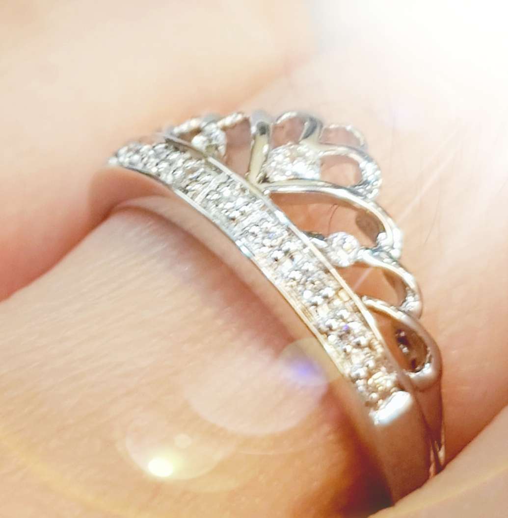 Tiara Ring