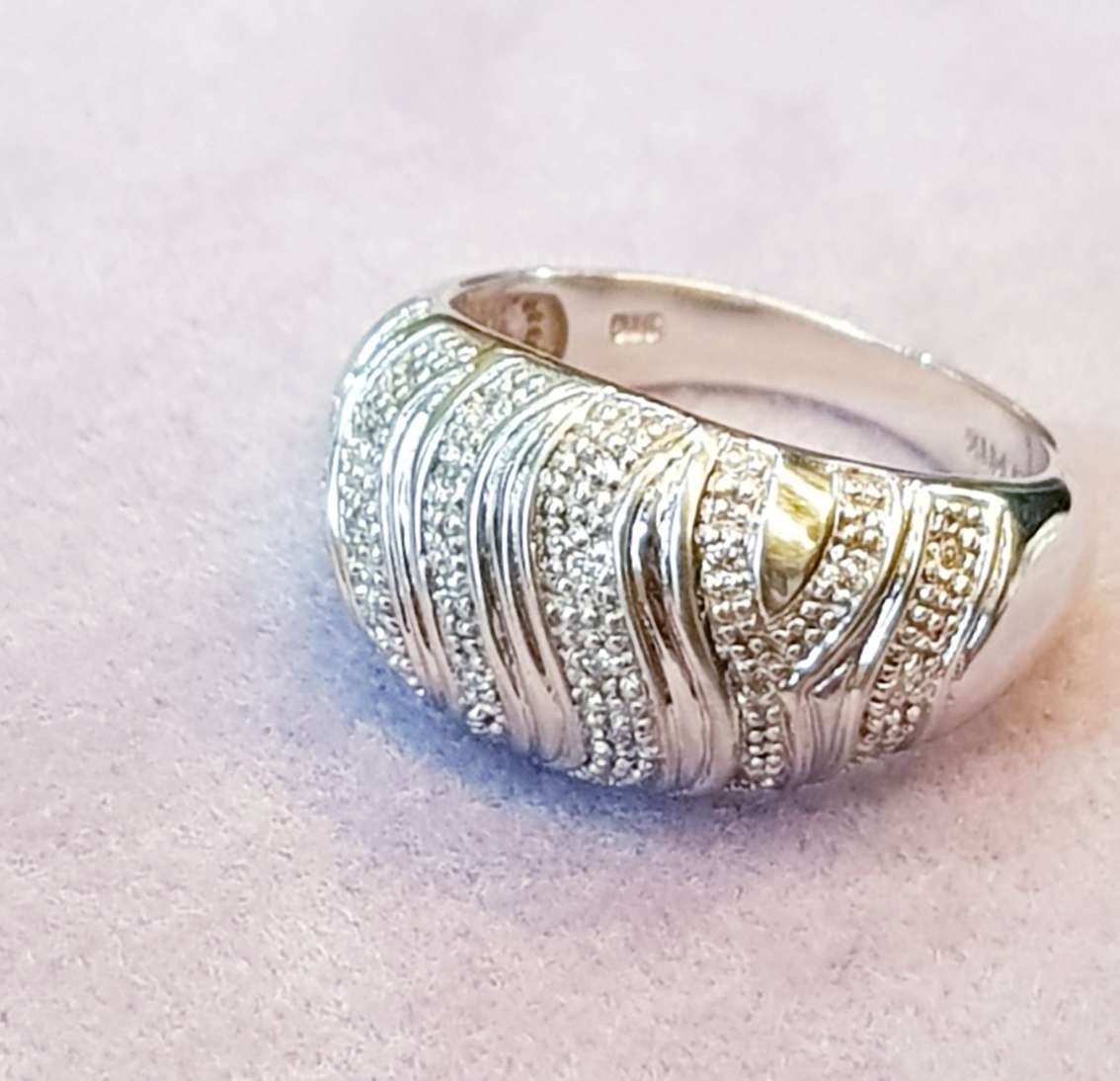 Unique Diamond Ring