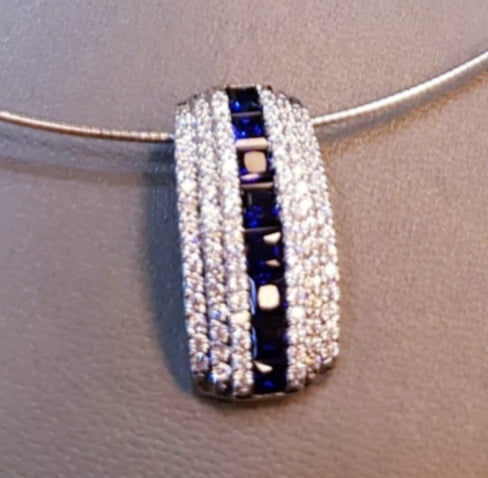 Stylish Sapphire Diamond Simulants Necklace