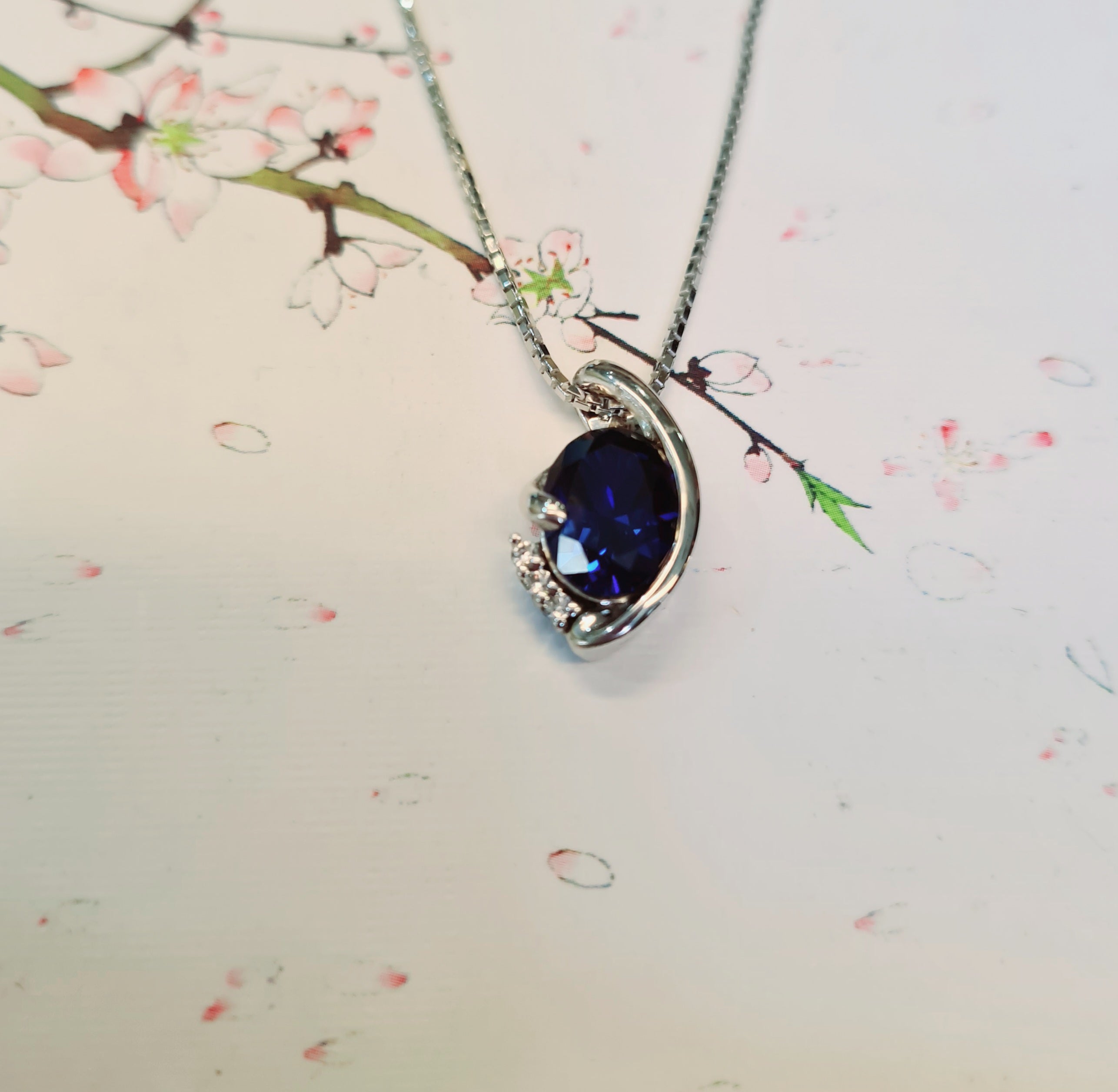 Sapphire Pendant