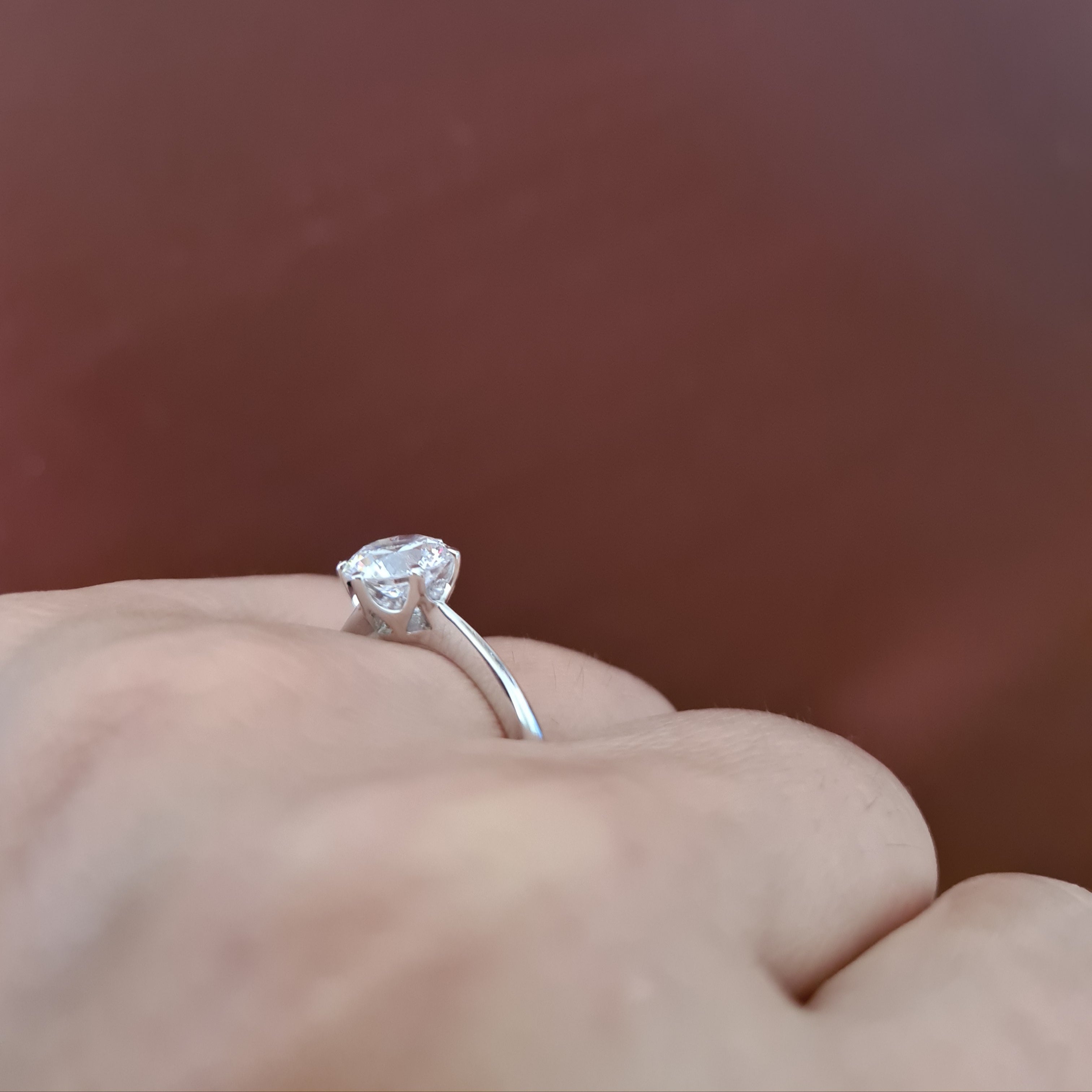 1.50 carats Solitaire Engagement Ring