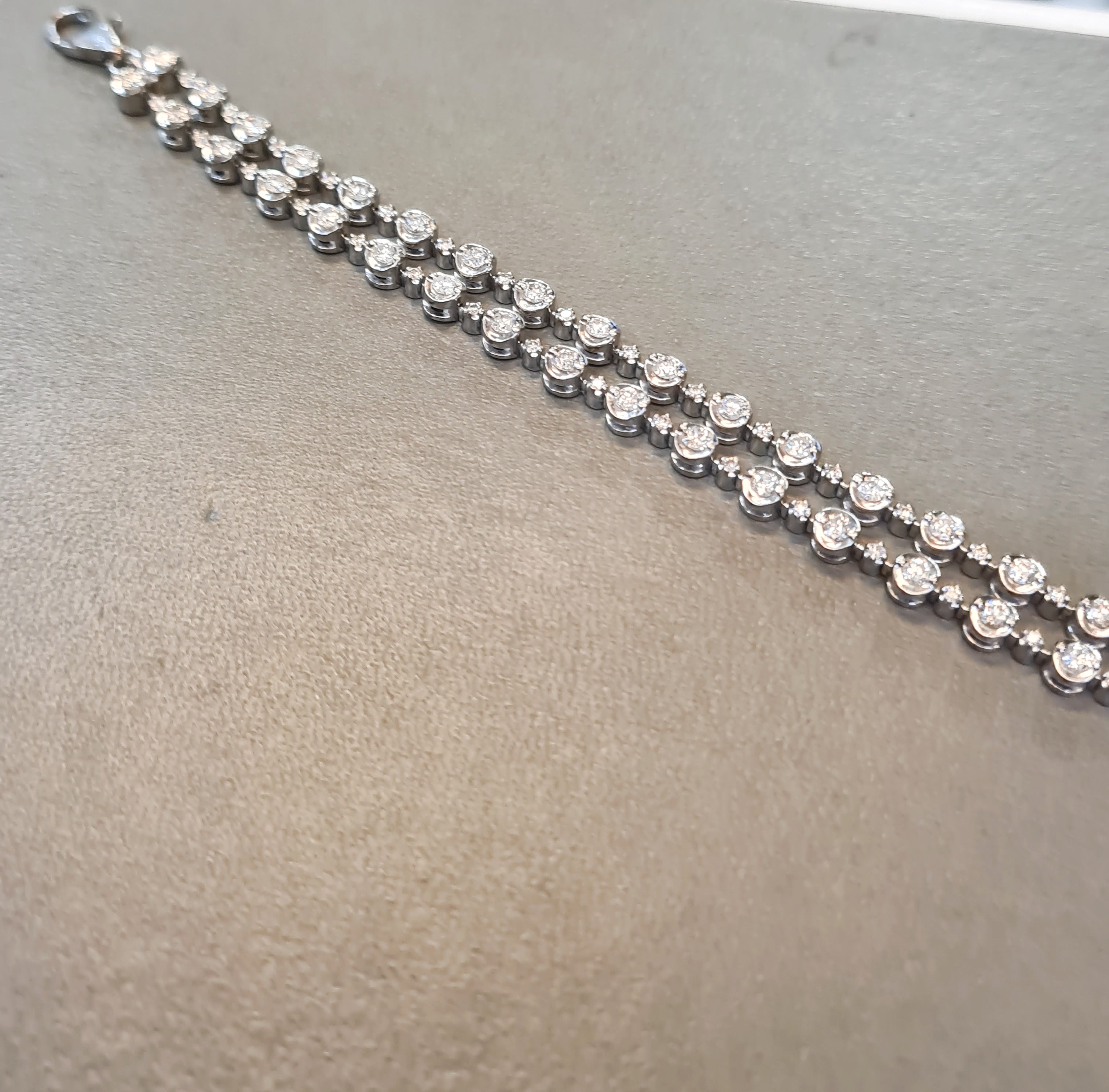 Double Roll Diamond Bracelet