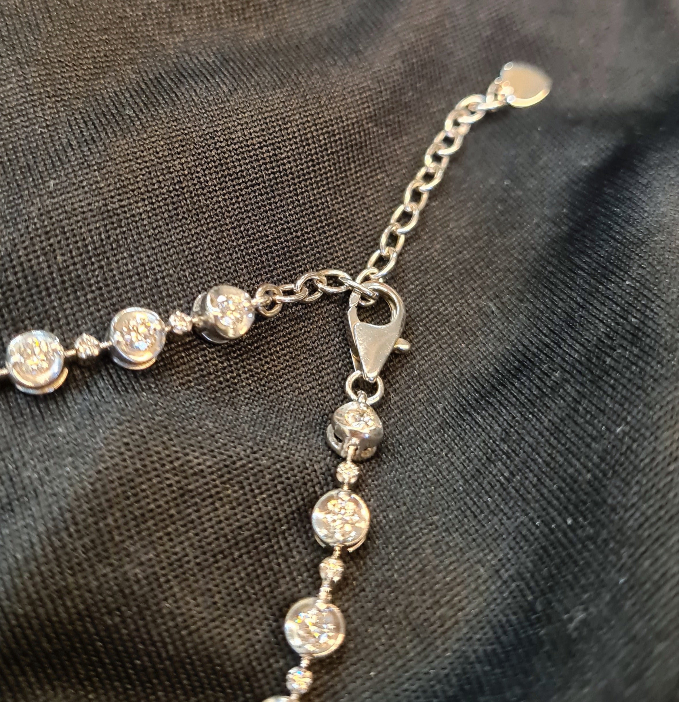 Elegant Diamond Necklace