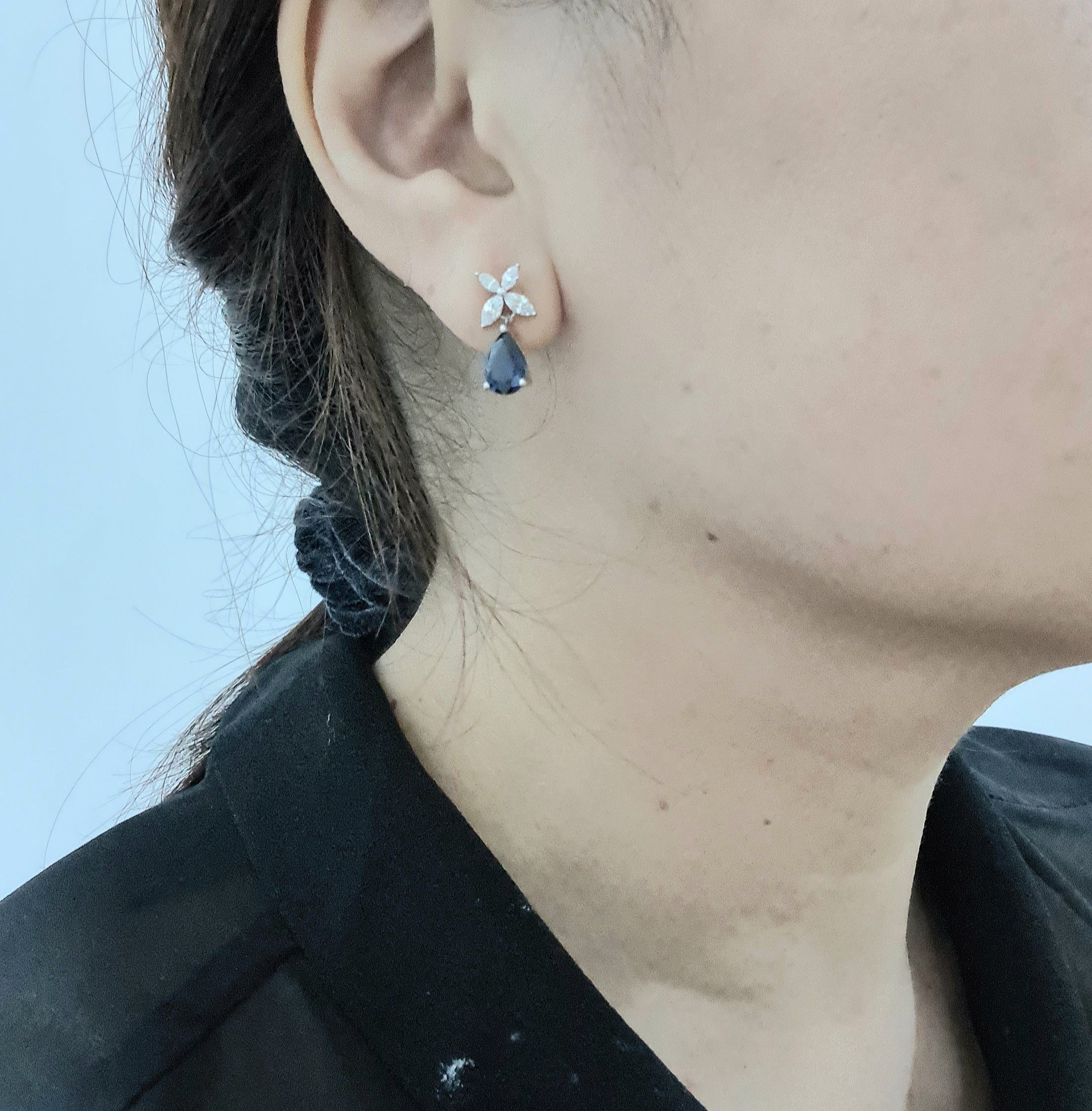 Sapphire Dangling Earrings