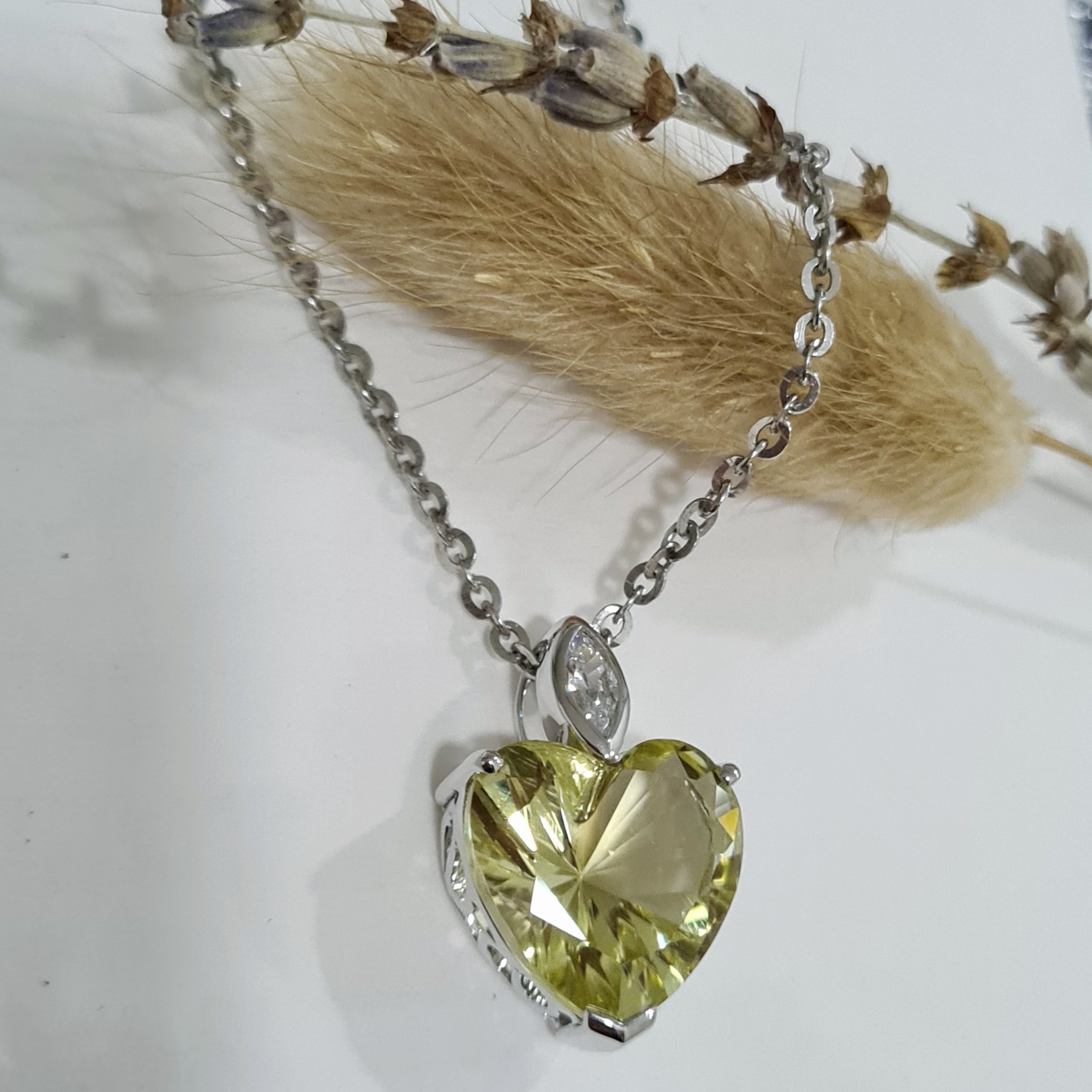 Green Gold Quartz Heart shape Pendant