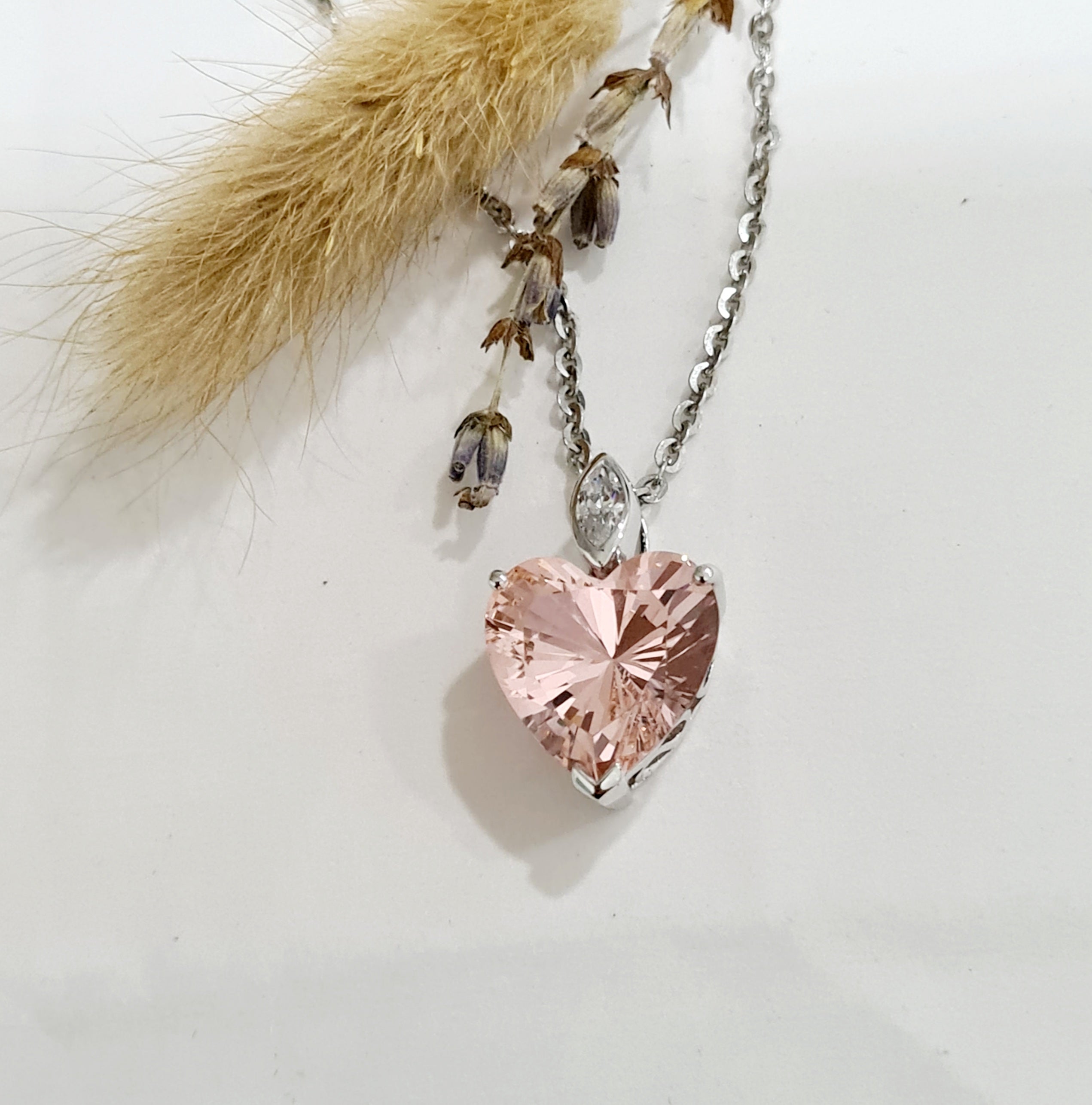 Heart shape Morganite Pendant