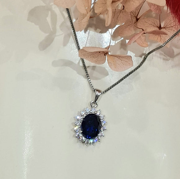 Glamour Sapphire Pendant
