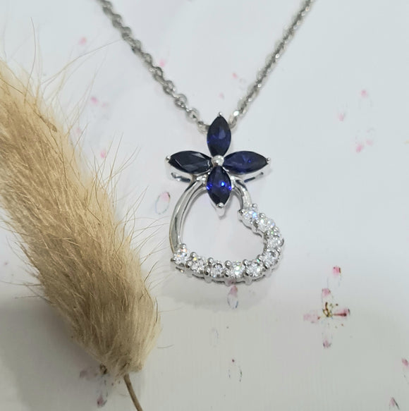 Elegant Sapphire Clover Pendant