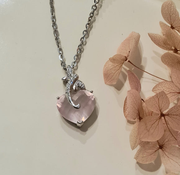 Heart shape Natural Rose Quartz Pendant