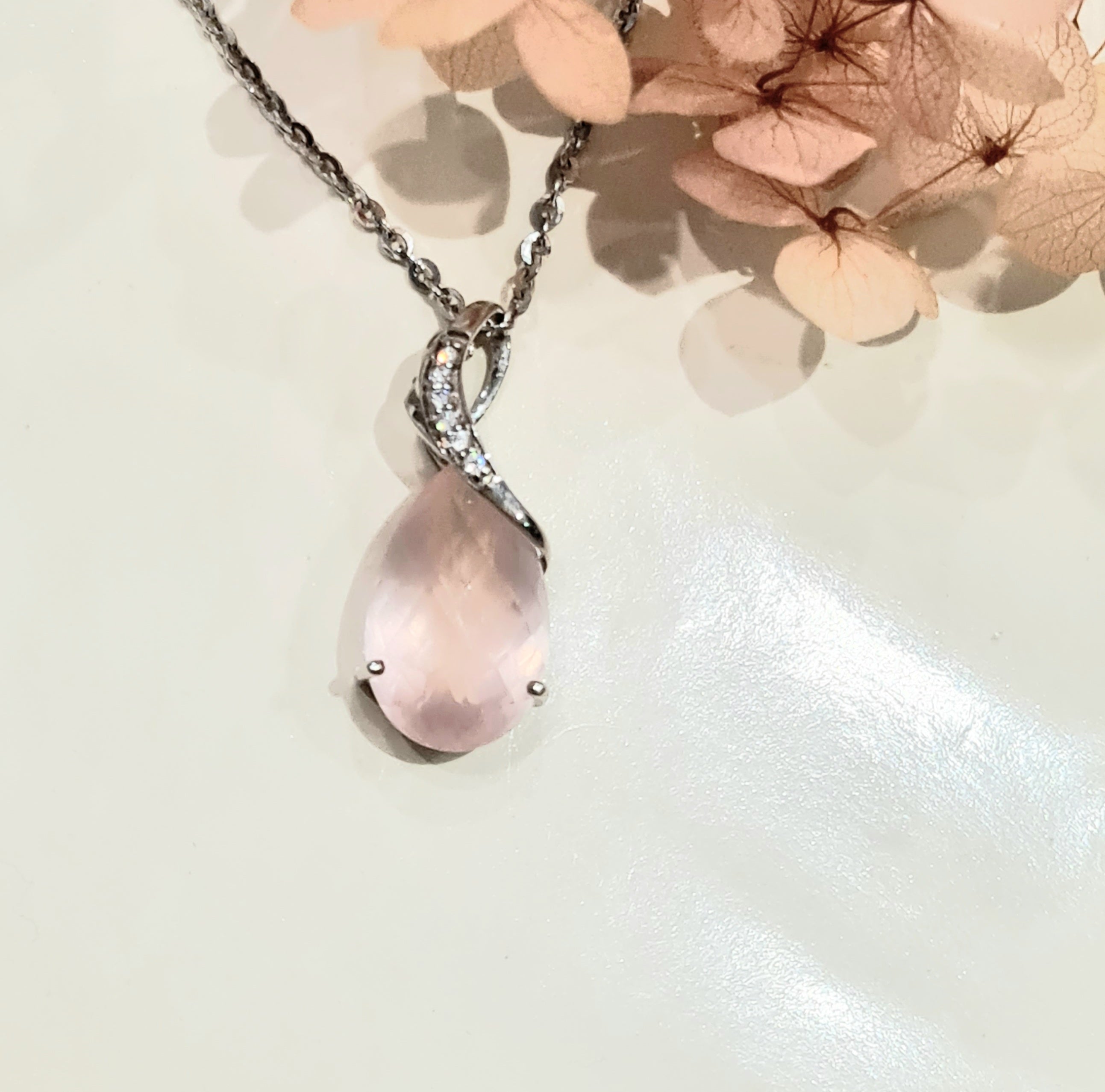 Pear Shape Rose Quartz Pendant