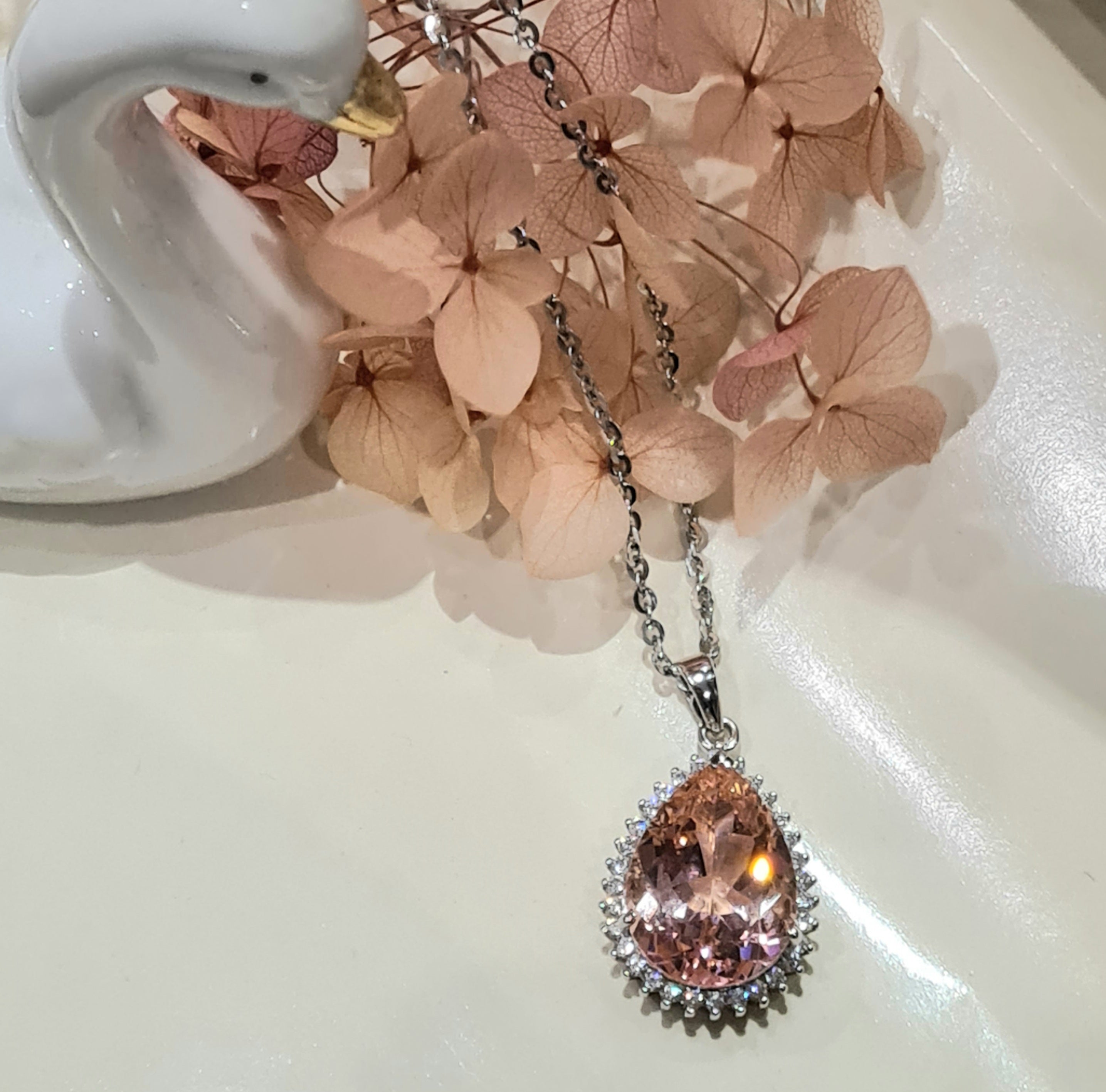 Elegant Morganite Diamond Simulants Pendant