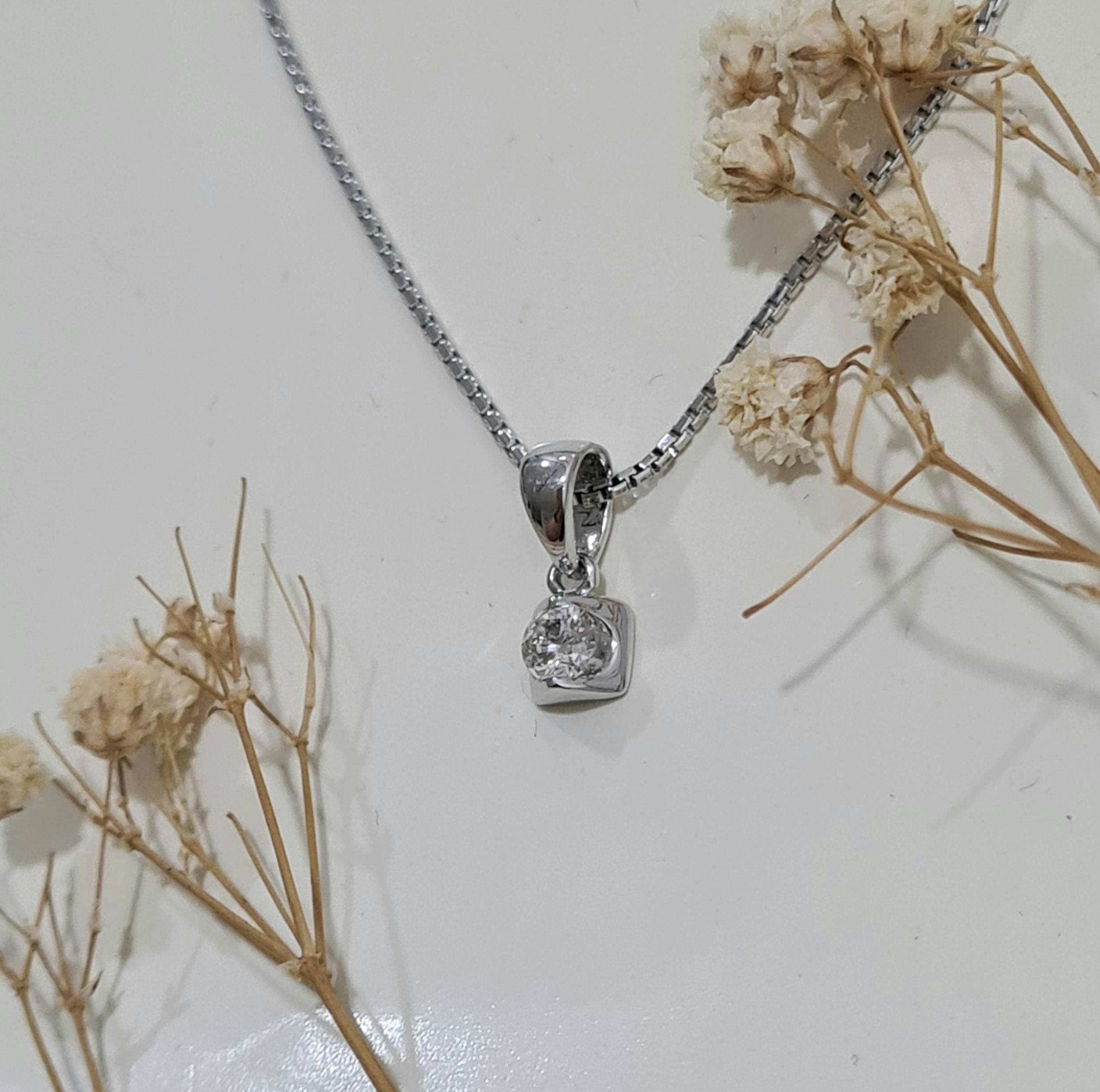 Trendy Diamond Pendant