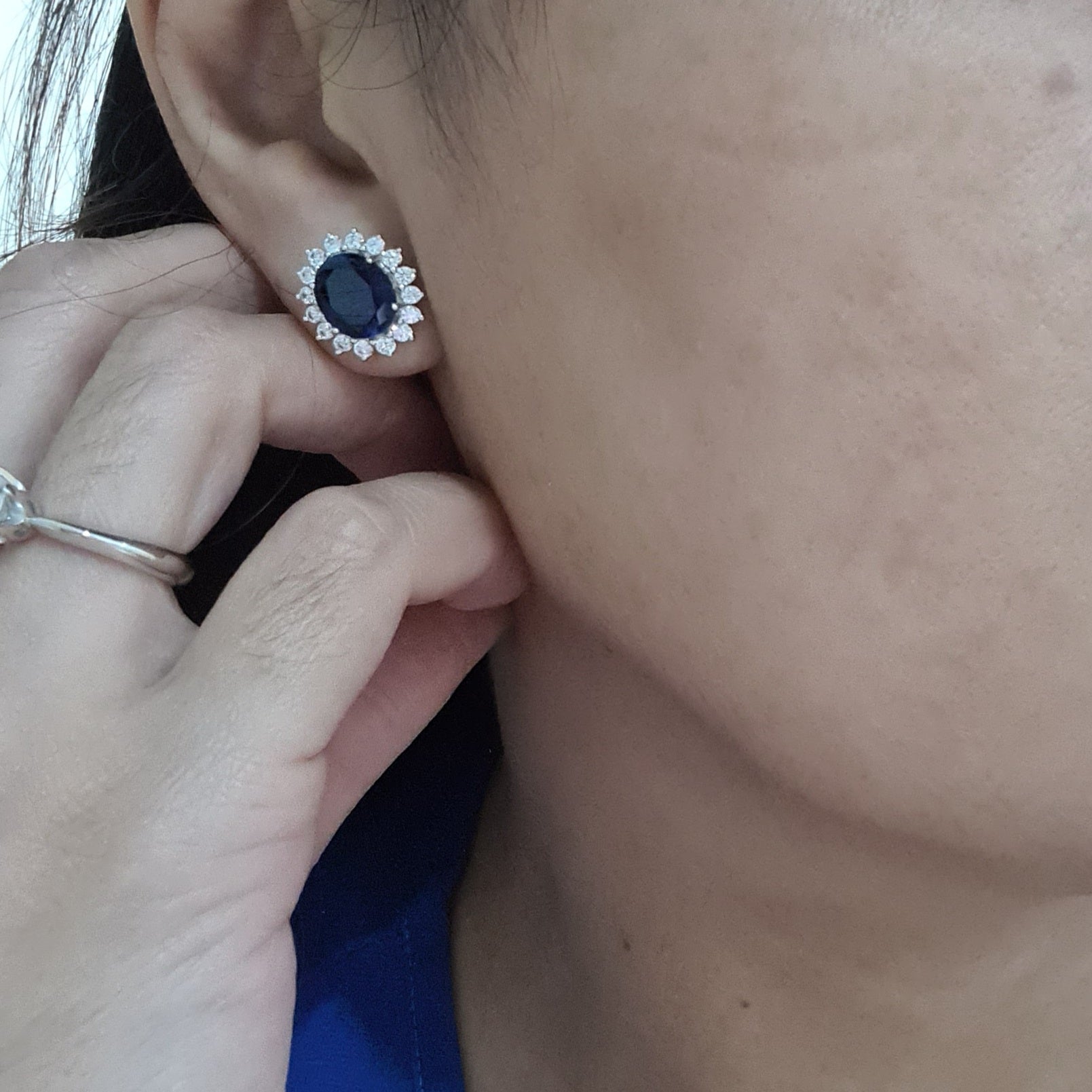 Royal Blue Sapphire Earring