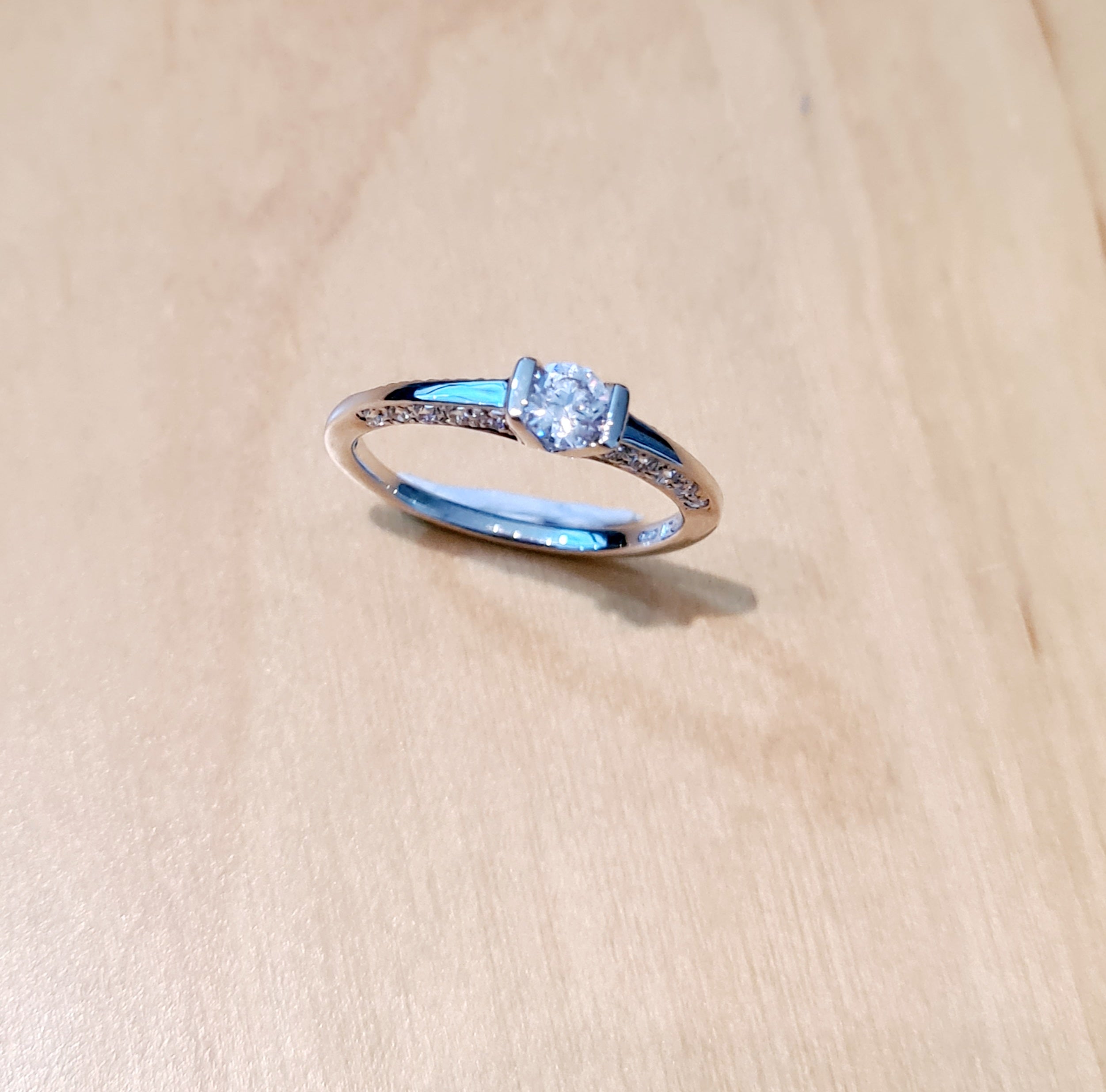Diamond Simulants Ring