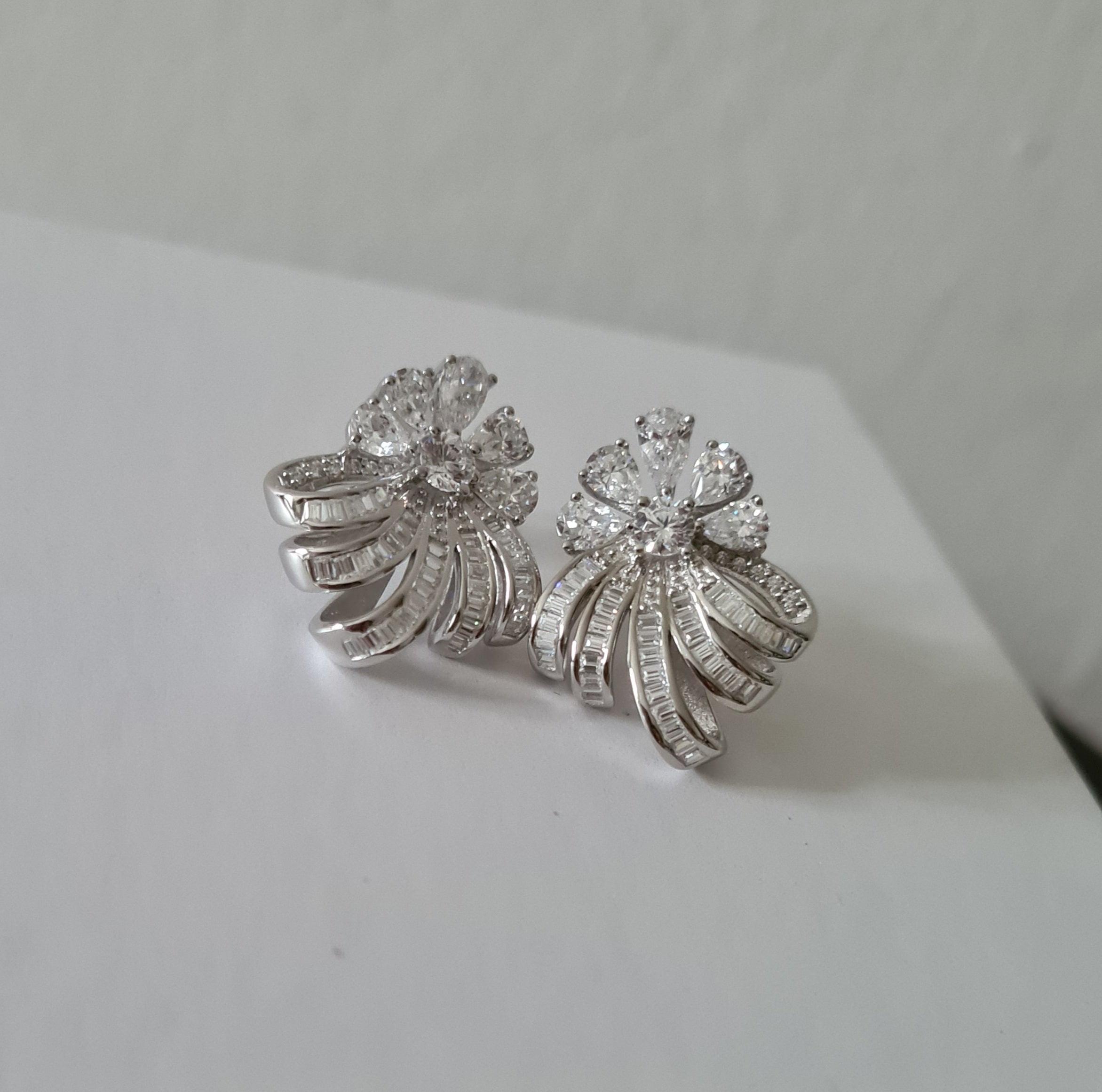 Elegant Diamond Simulants Earrings