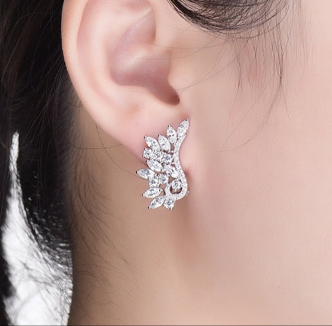 Peranakan Omega Scintilli  Earring