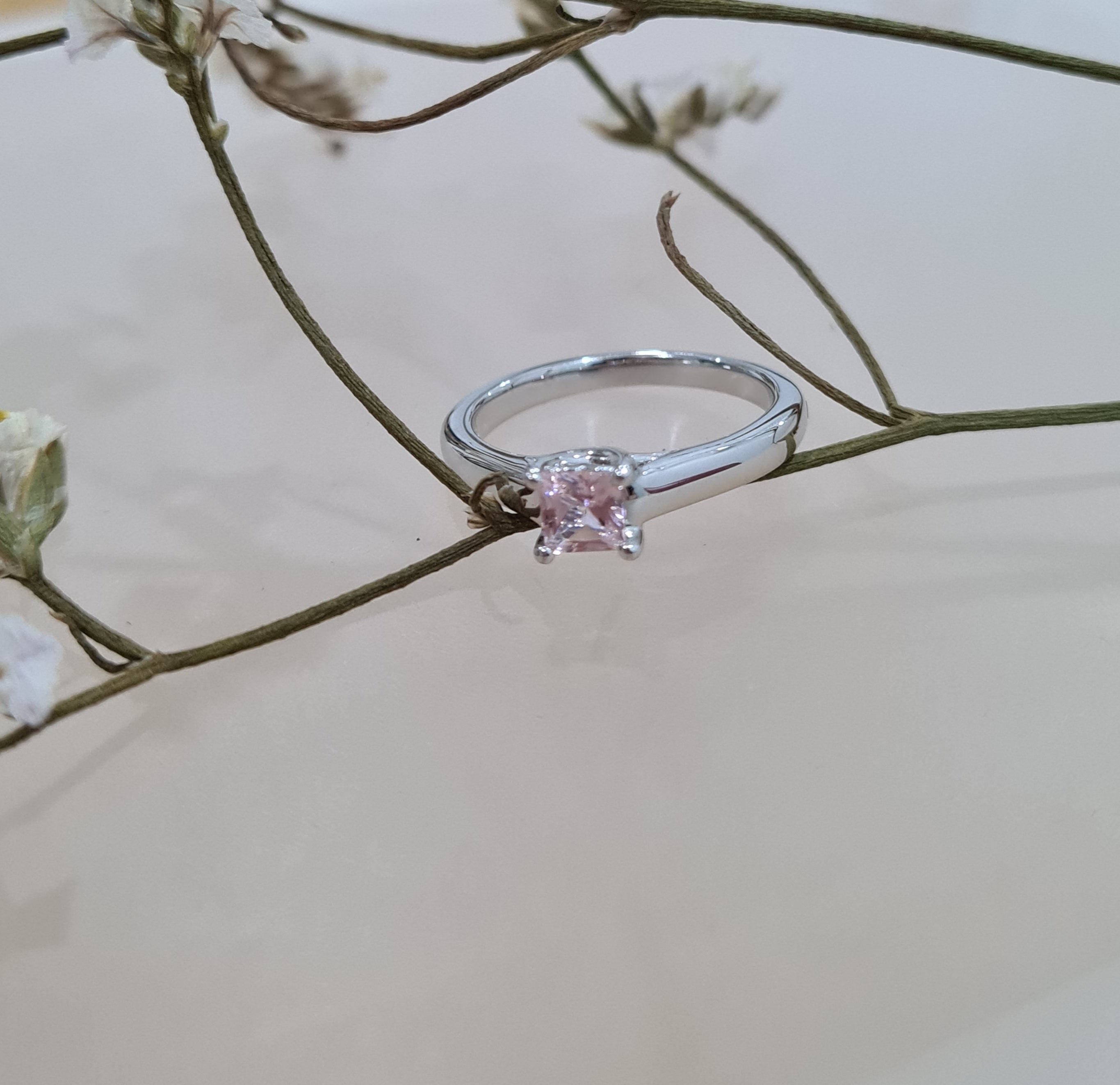 Lovely Pink Morganite Solitaire Ring