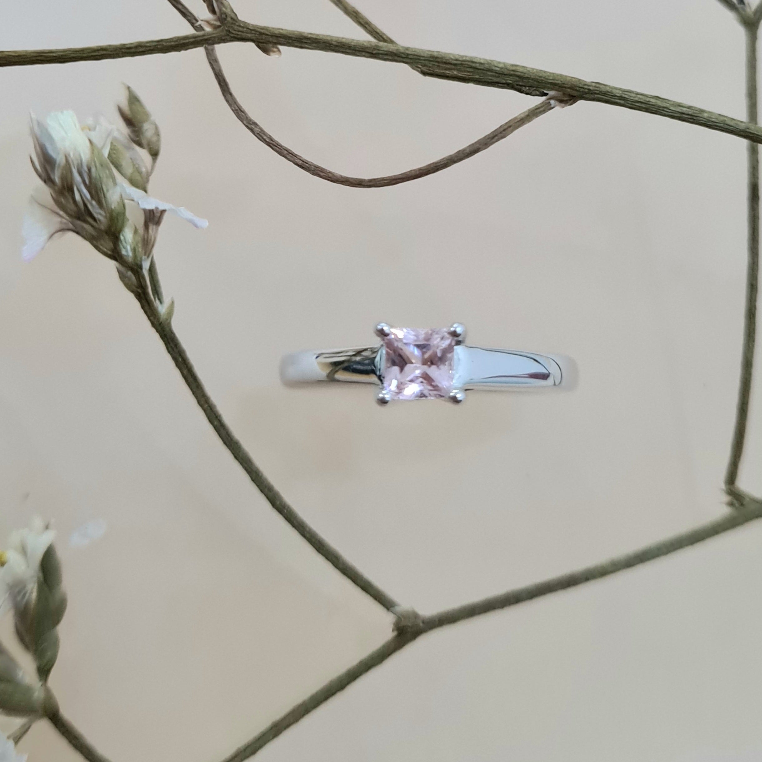 Lovely Pink Morganite Solitaire Ring