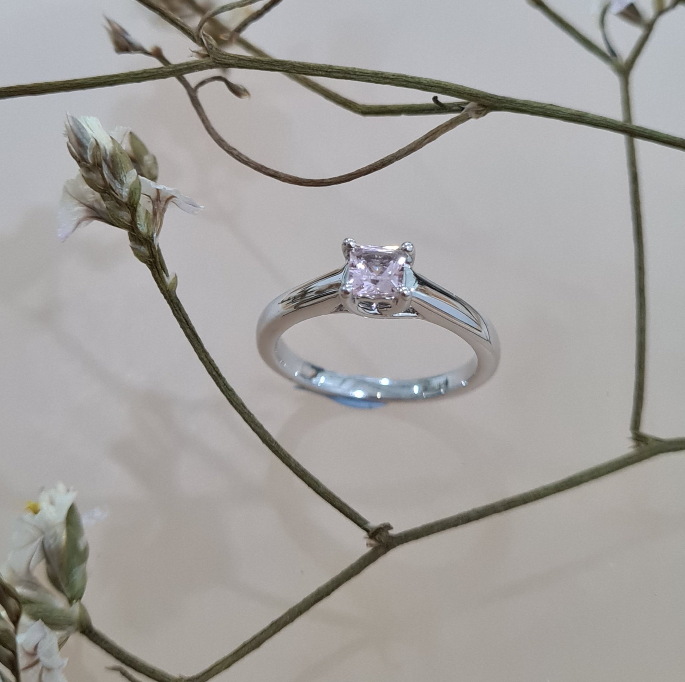 Lovely Pink Morganite Solitaire Ring