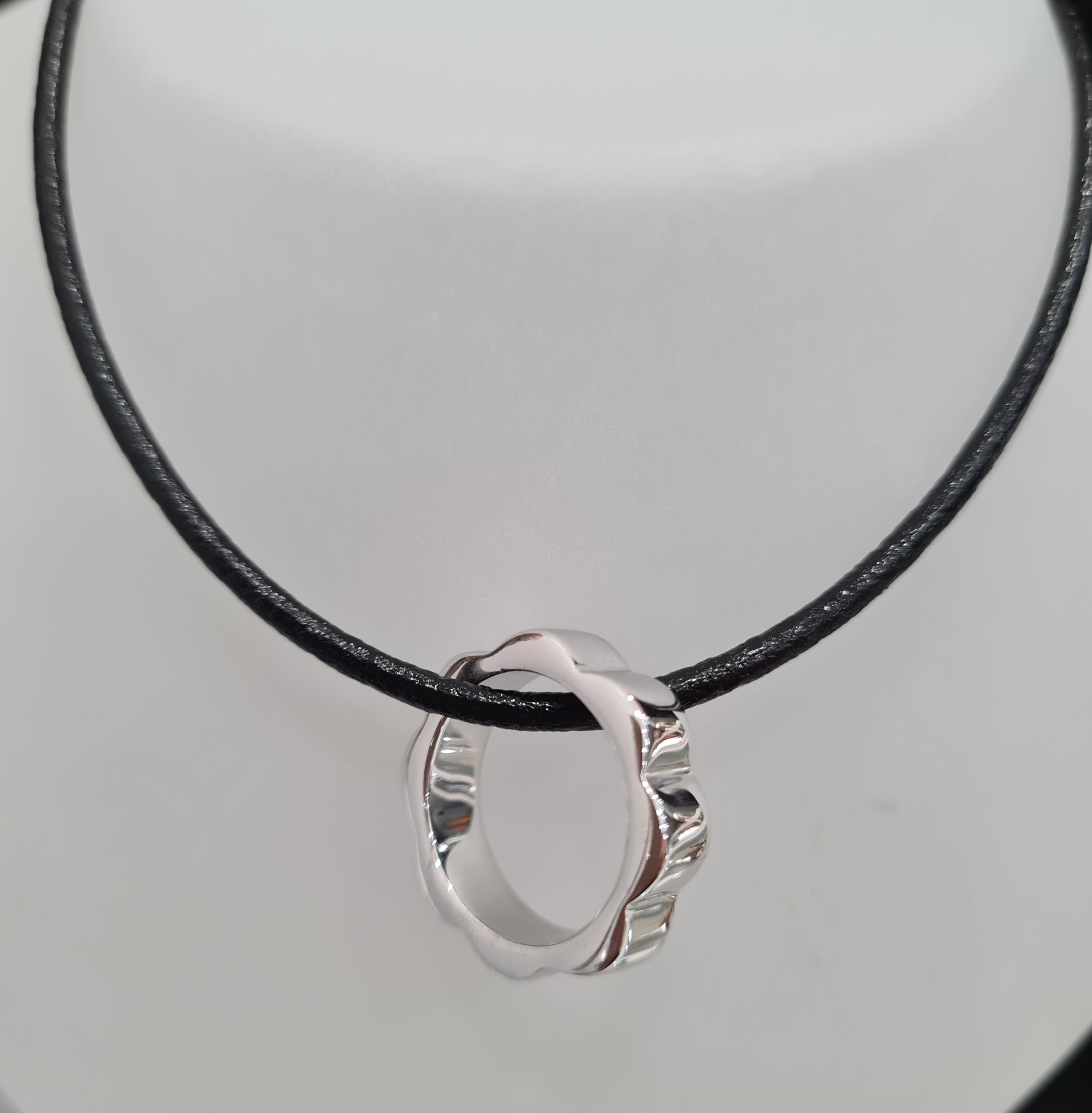 Wave Design Ring Necklace