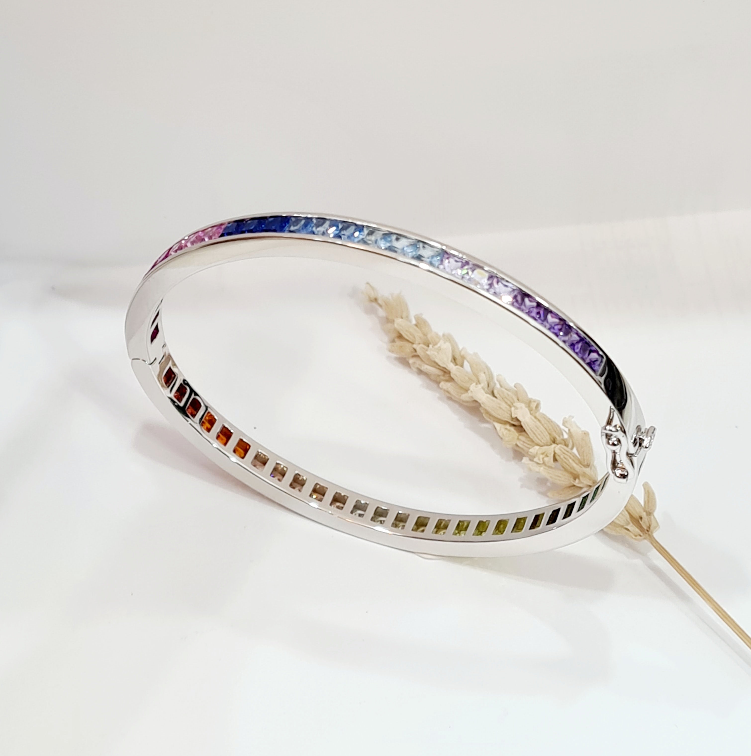 Aura Gems Bangle