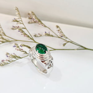 Cabochon Emerald Ring
