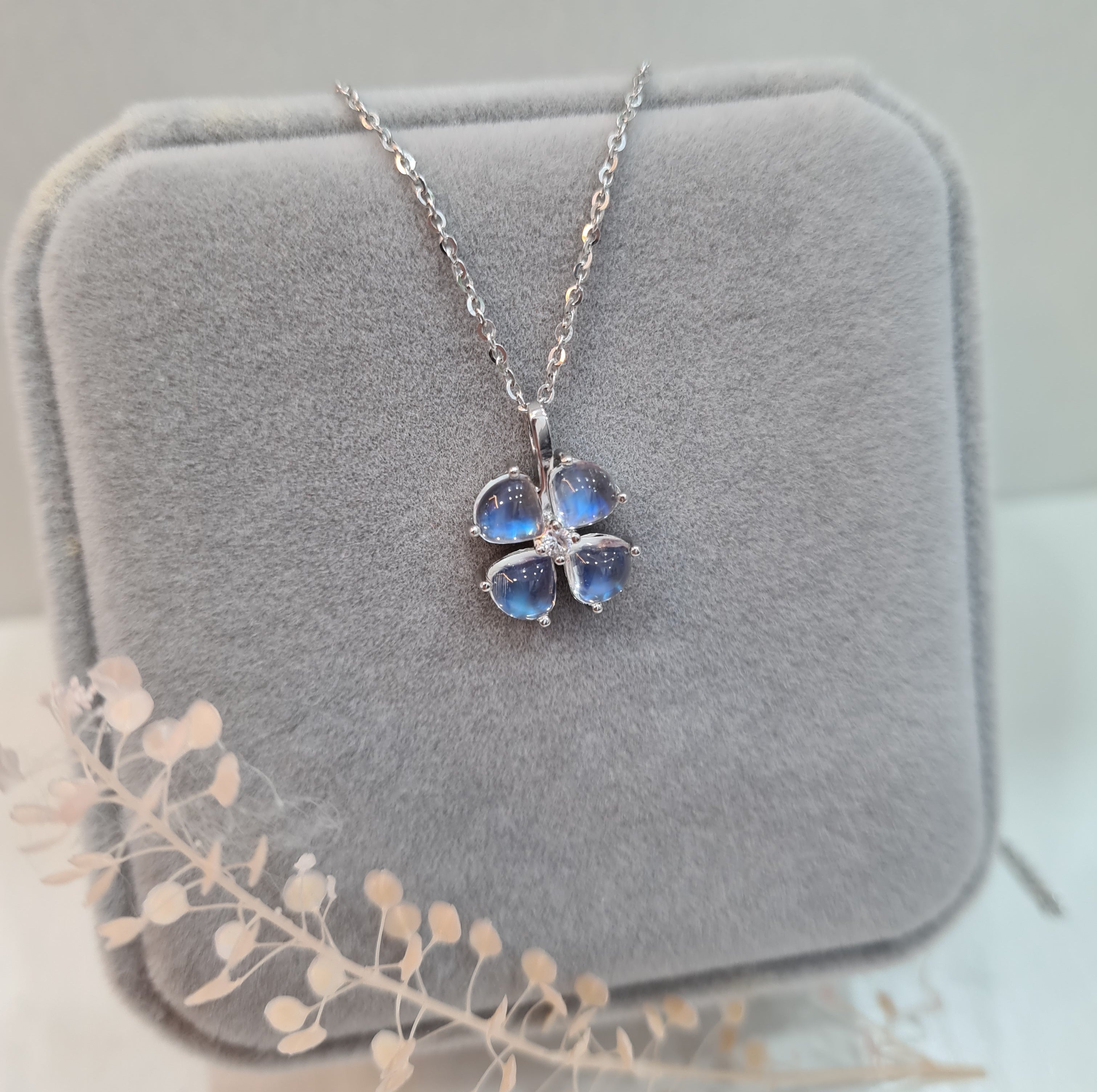 Clover Moonstone Pendant