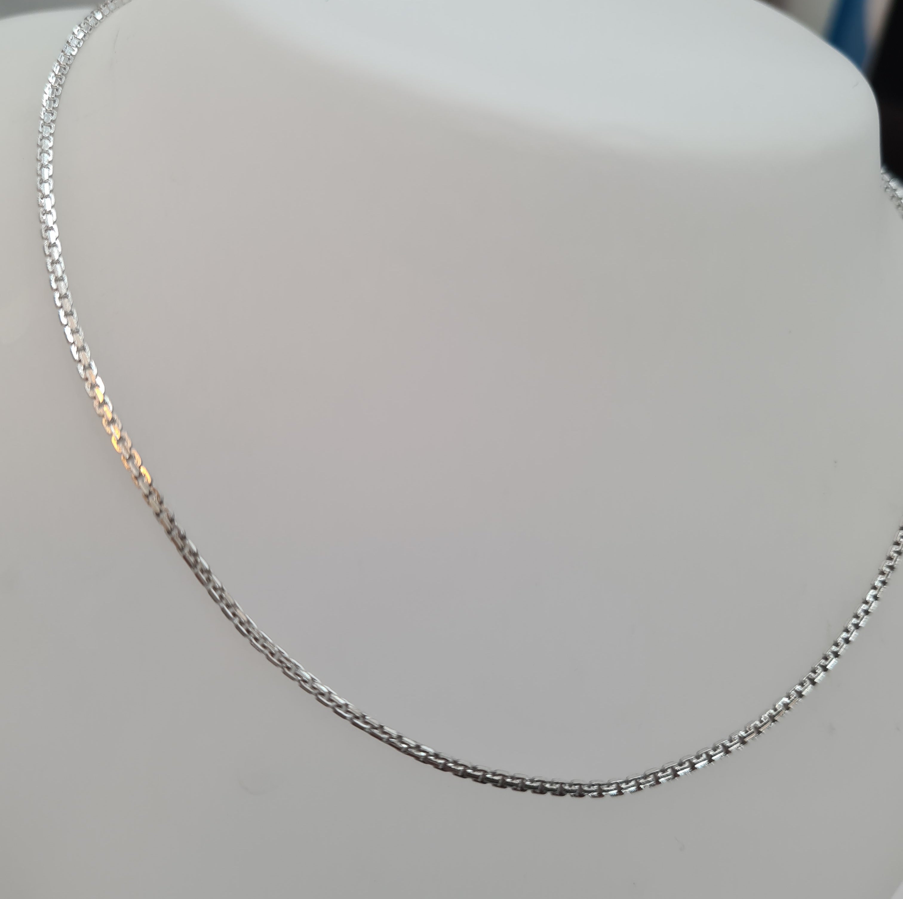 50cm Box Platim Chain