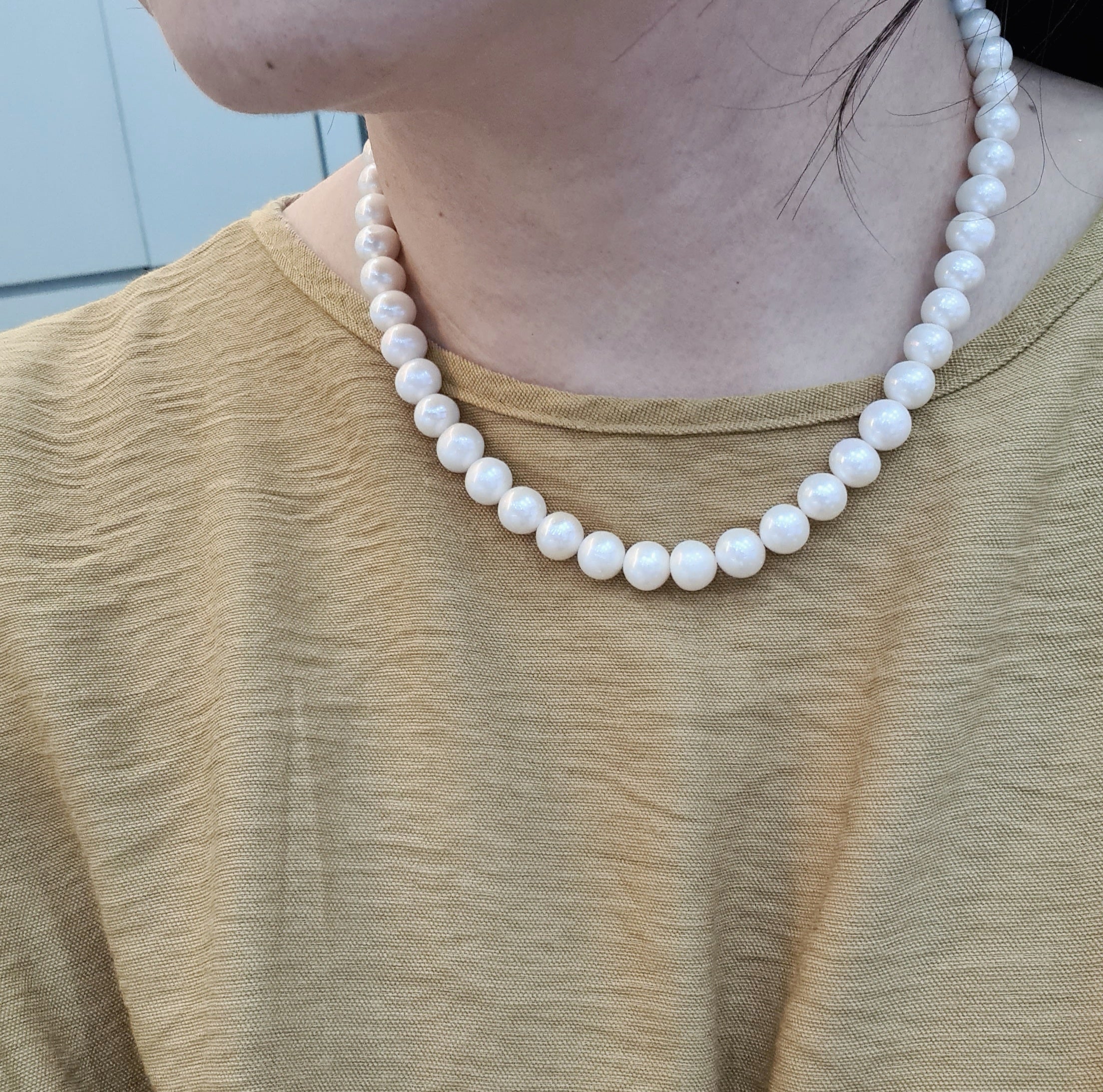 Elegant Freshwater Pearl Necklace